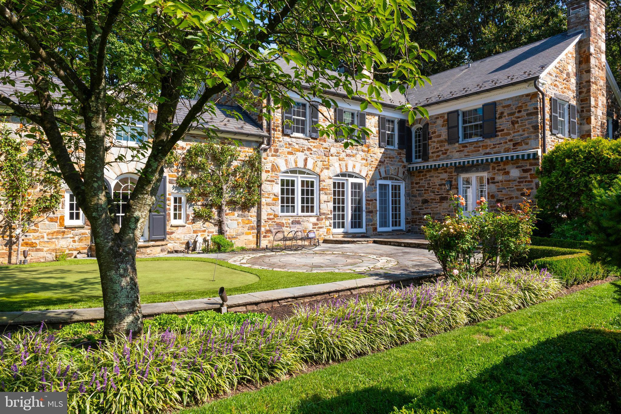 PINEHURST - Residential