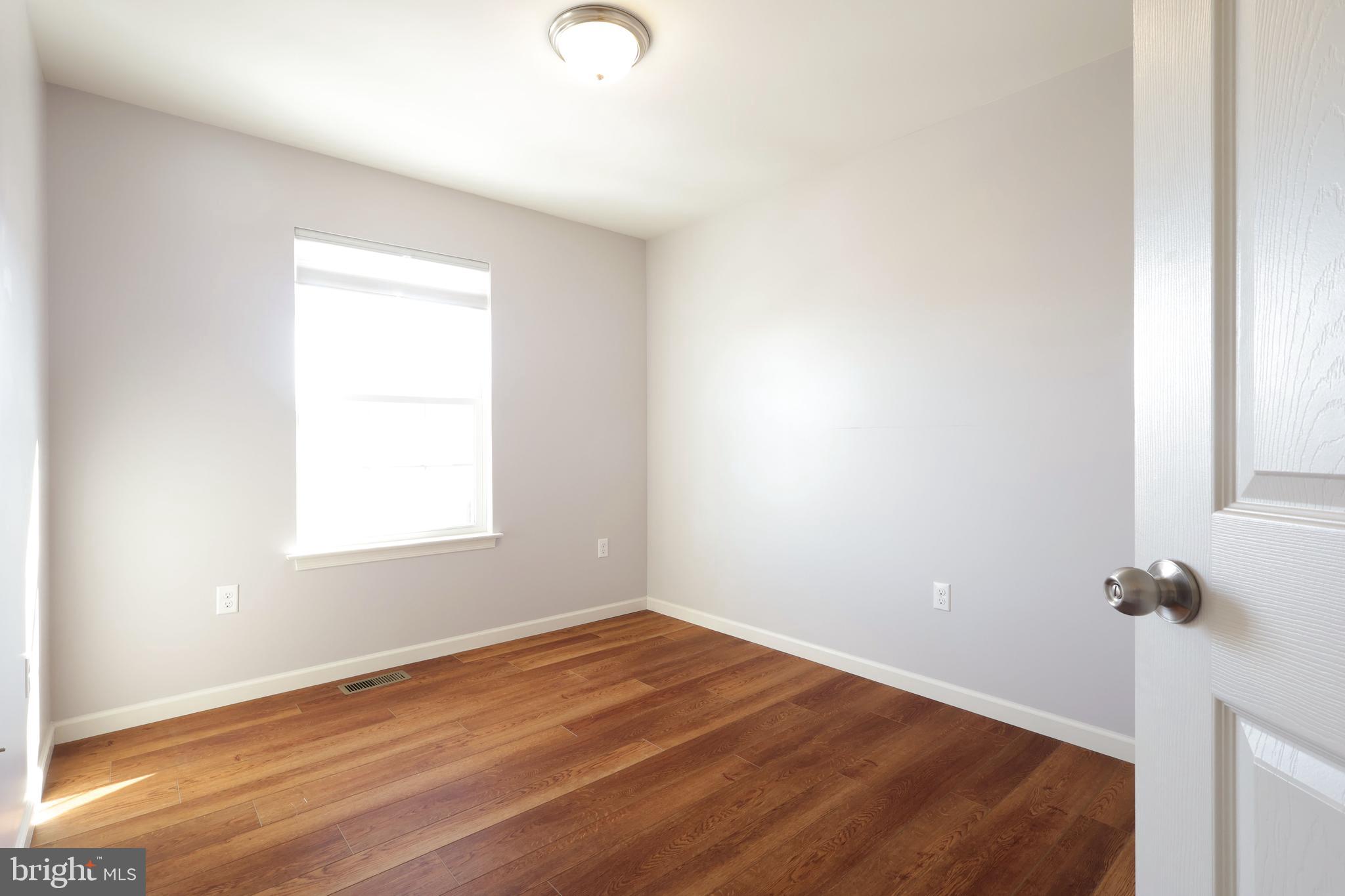 THE GATES - Residential