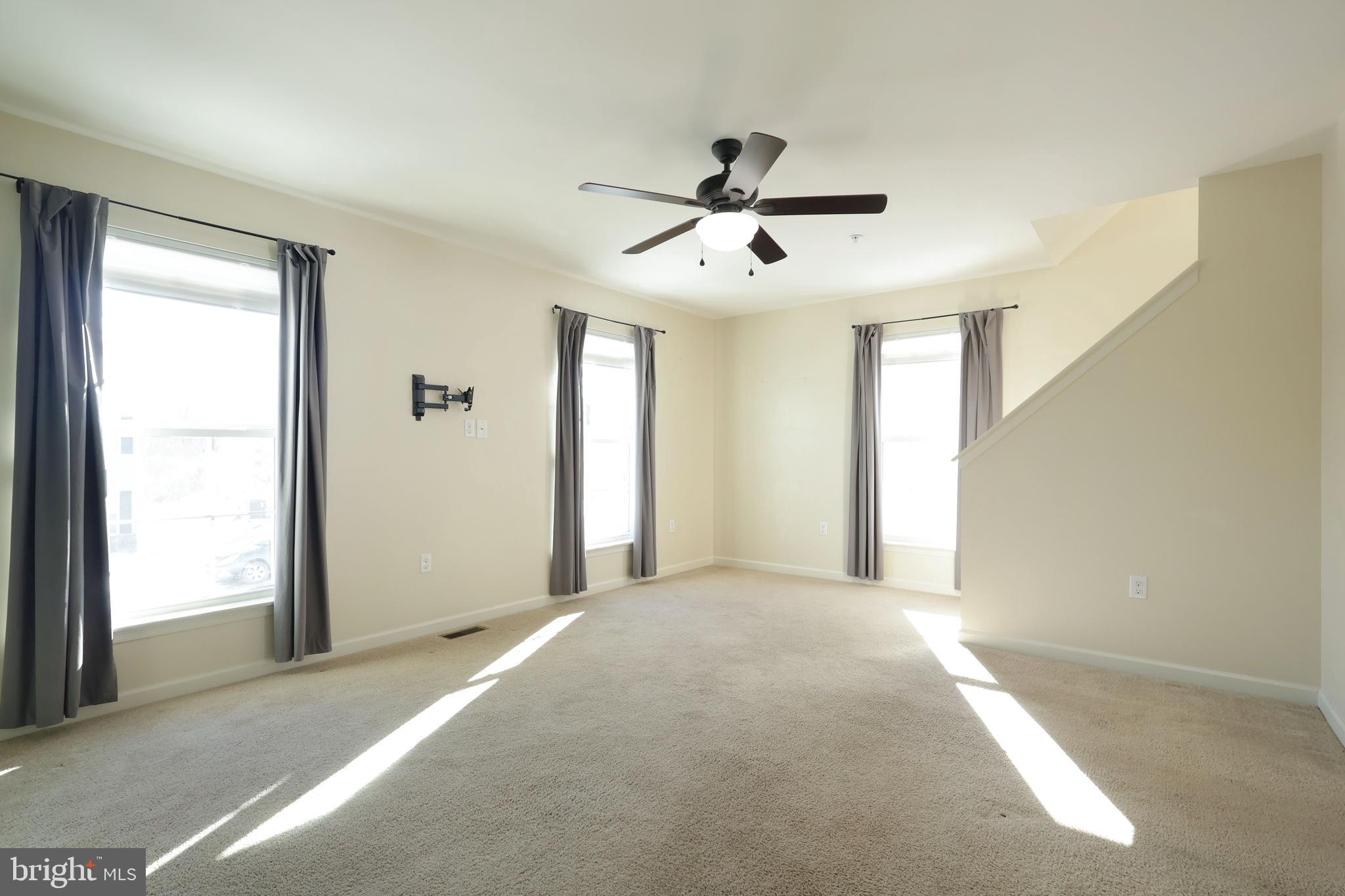 THE GATES - Residential