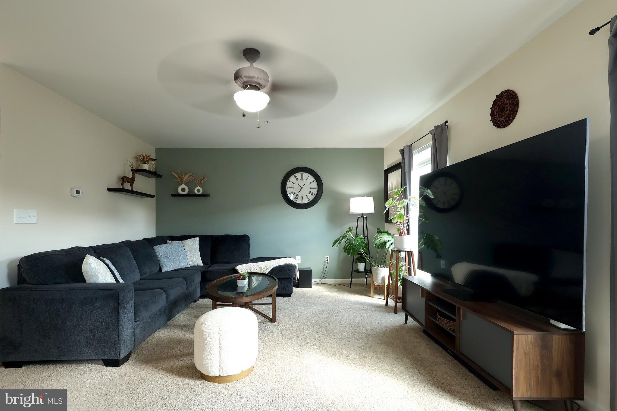 THE GATES - Residential