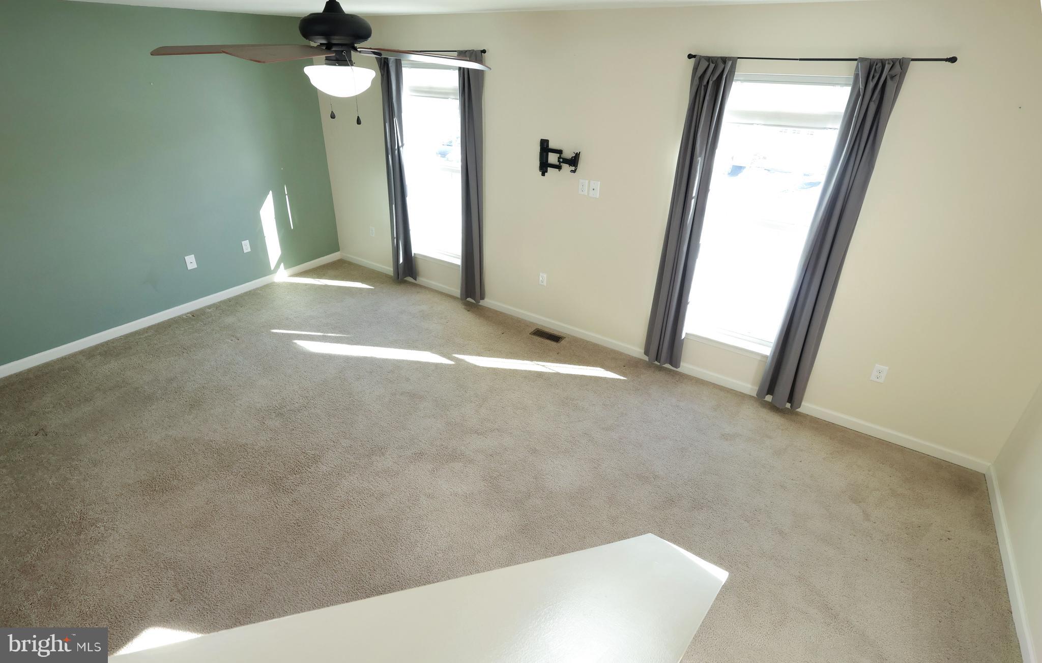 THE GATES - Residential