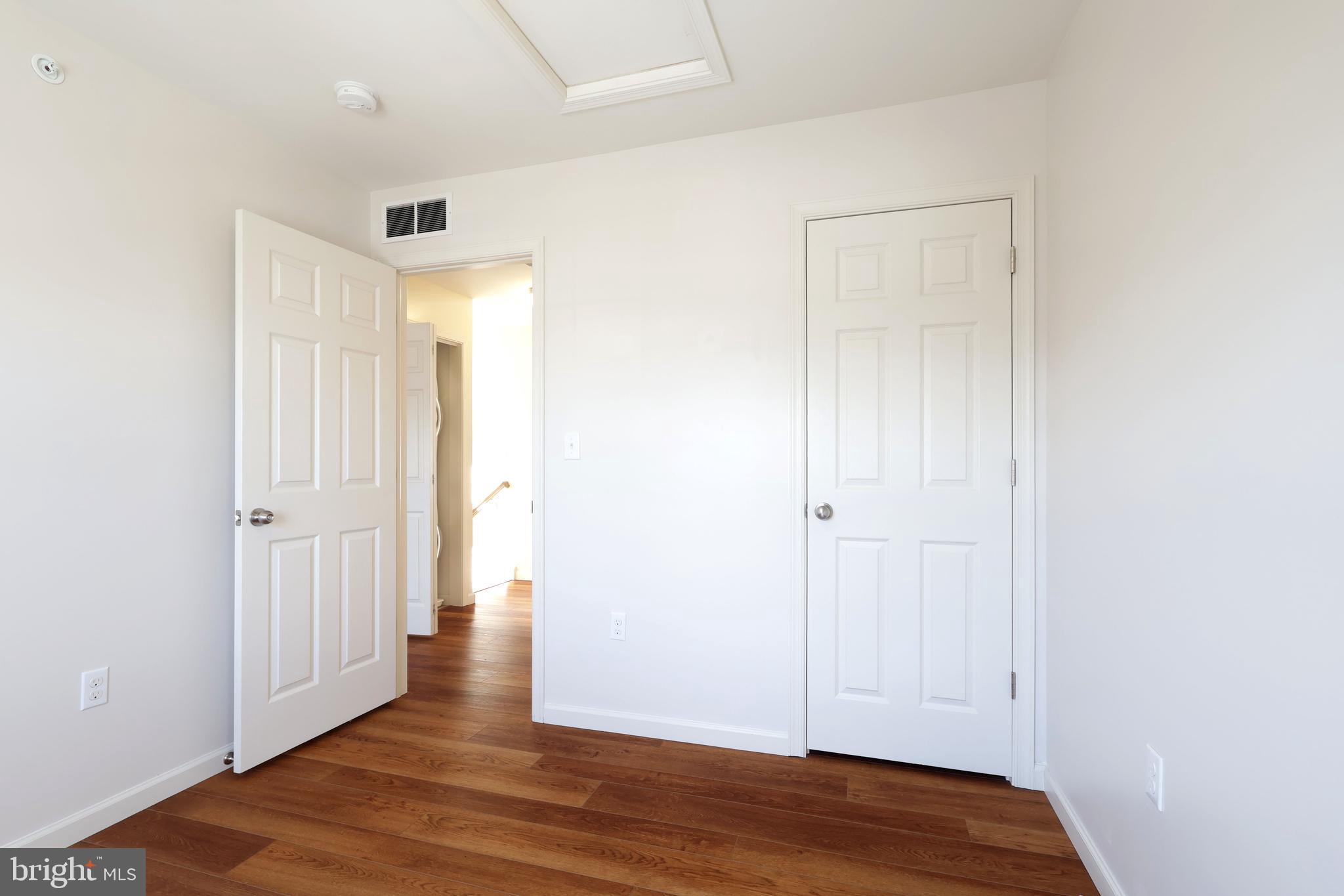 THE GATES - Residential