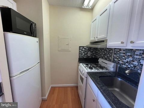 Tiny photo for 2101 - 17 Chestnut Street #1413, PHILADELPHIA, PA 19103 (MLS # PAPH2569148)