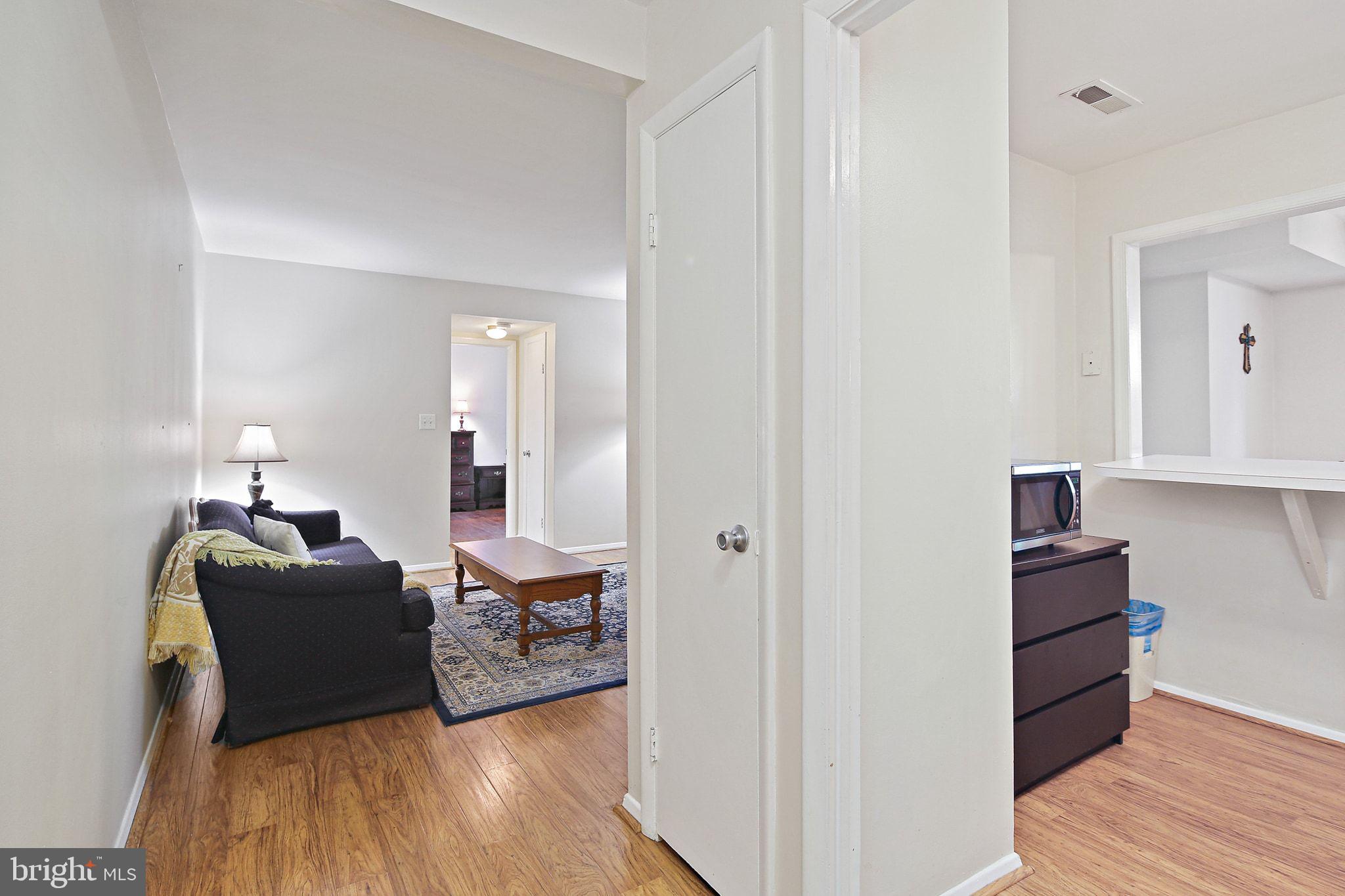 THE SILVERGATE - Residential