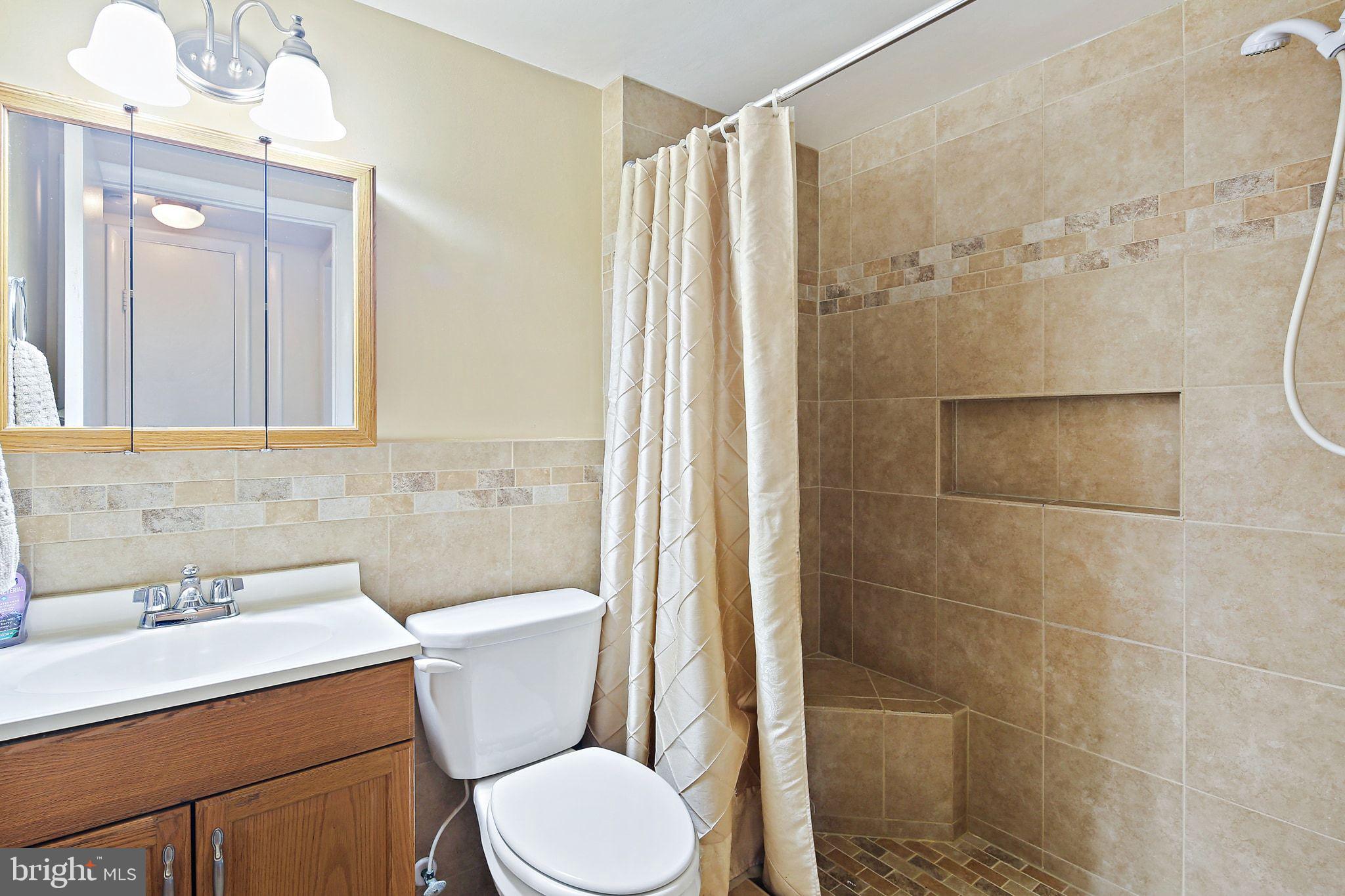 THE SILVERGATE - Residential