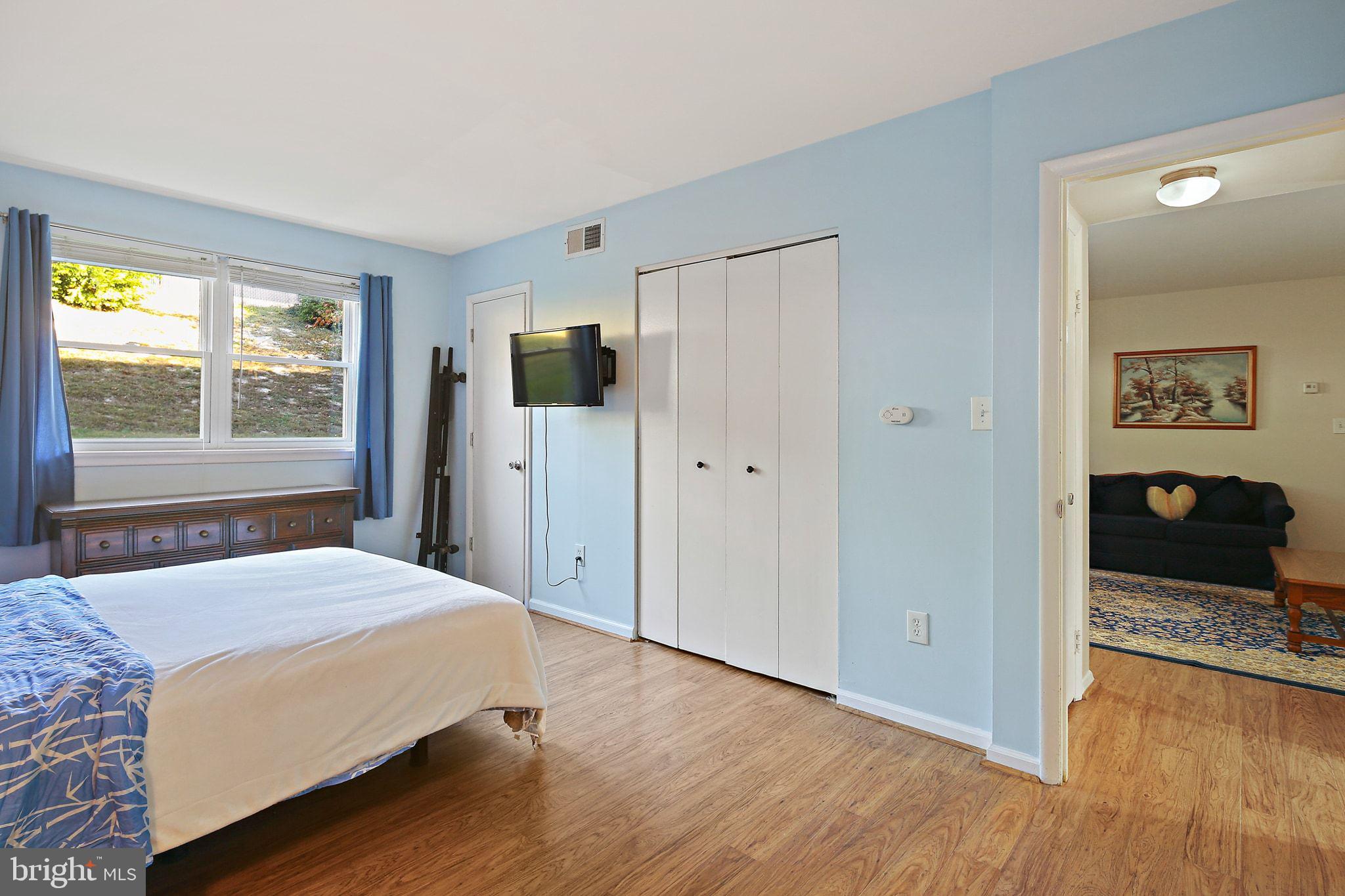 THE SILVERGATE - Residential