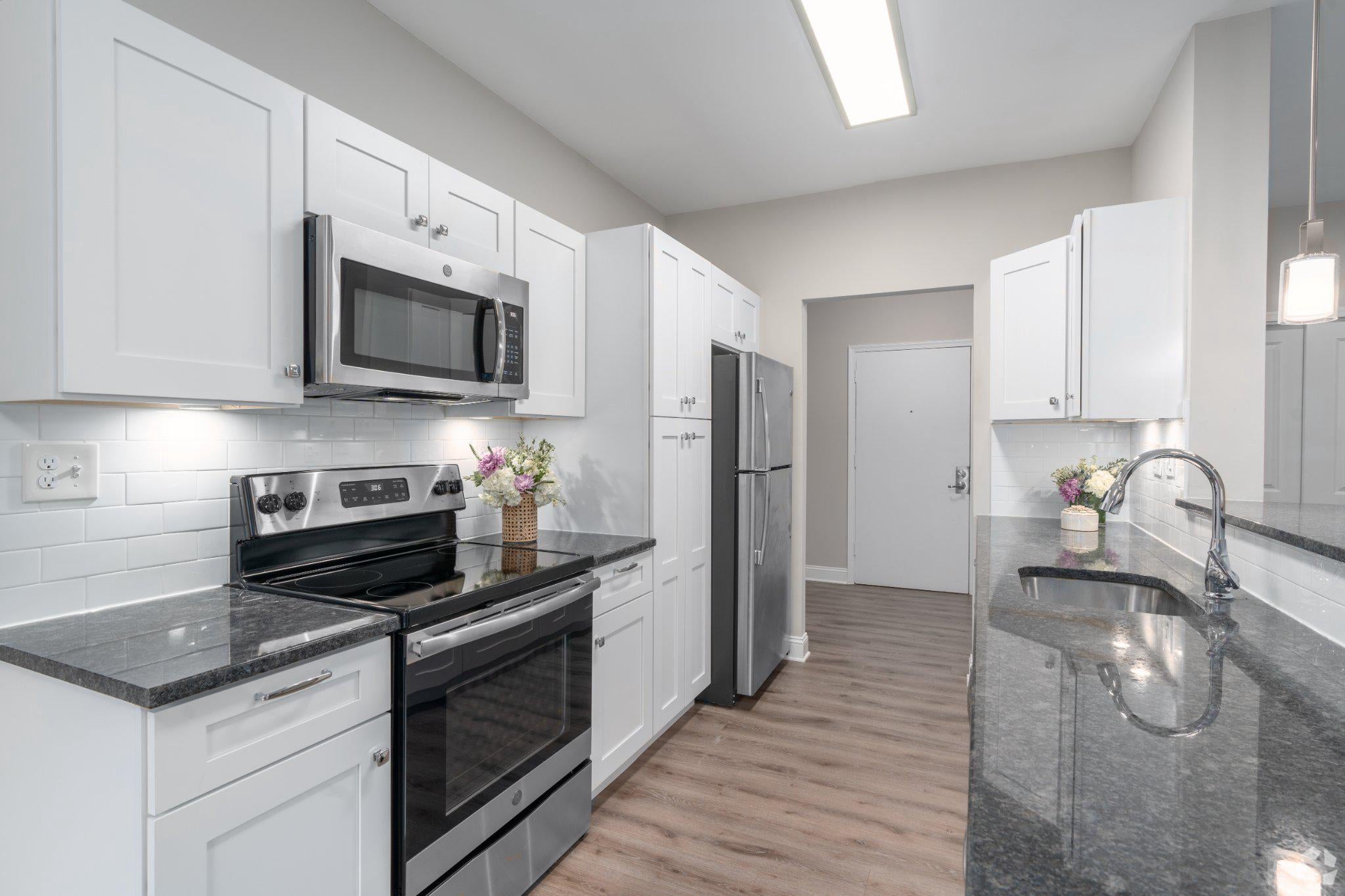 313 CREEK DRIVE 108