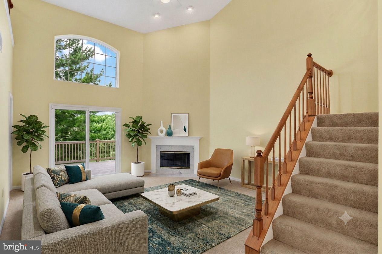 2820 OAKWOOD DRIVE