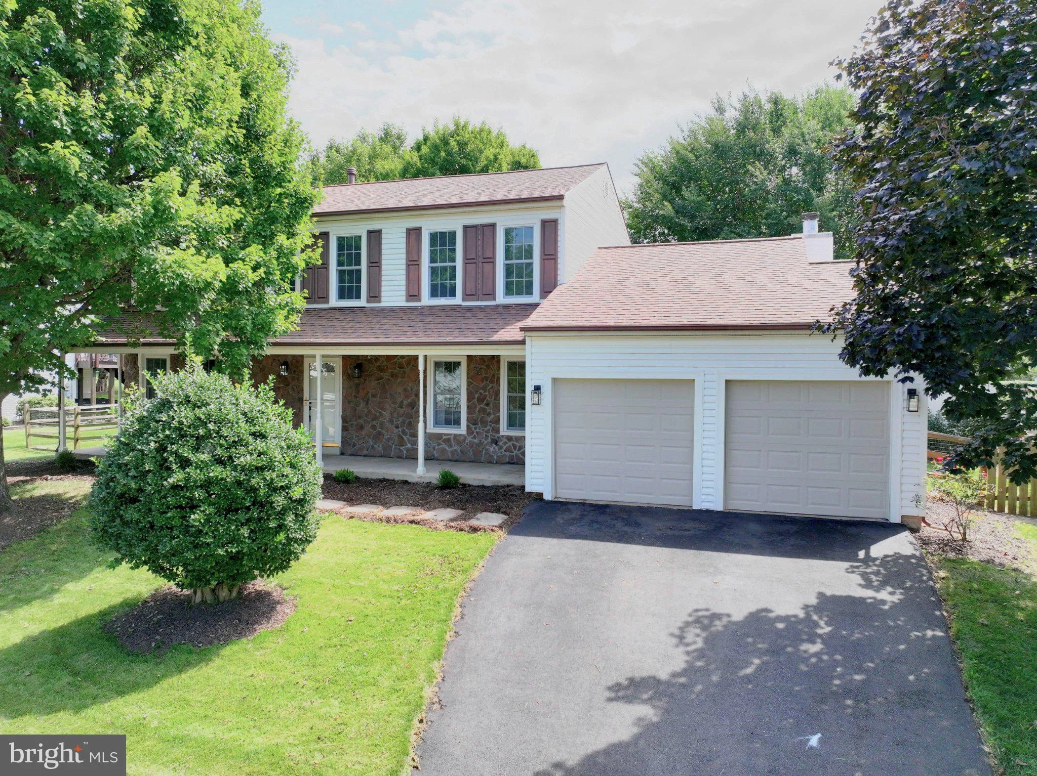 5221 Belle Plains Drive, Centreville, VA, 20120