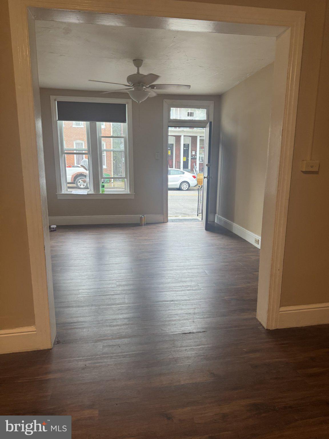 142 N NEWBERRY STREET