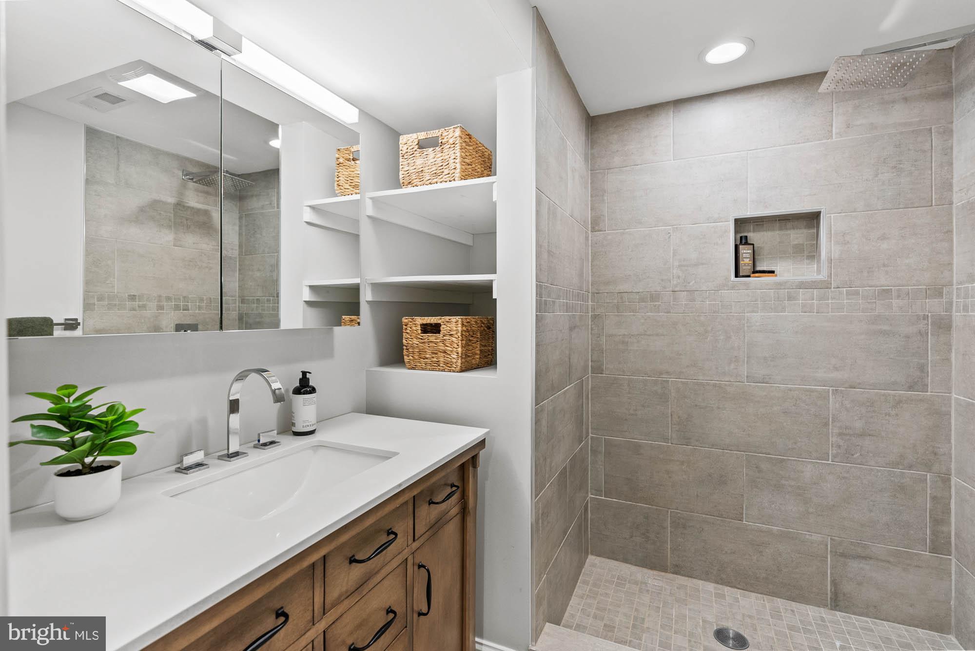 PETWORTH - Residential