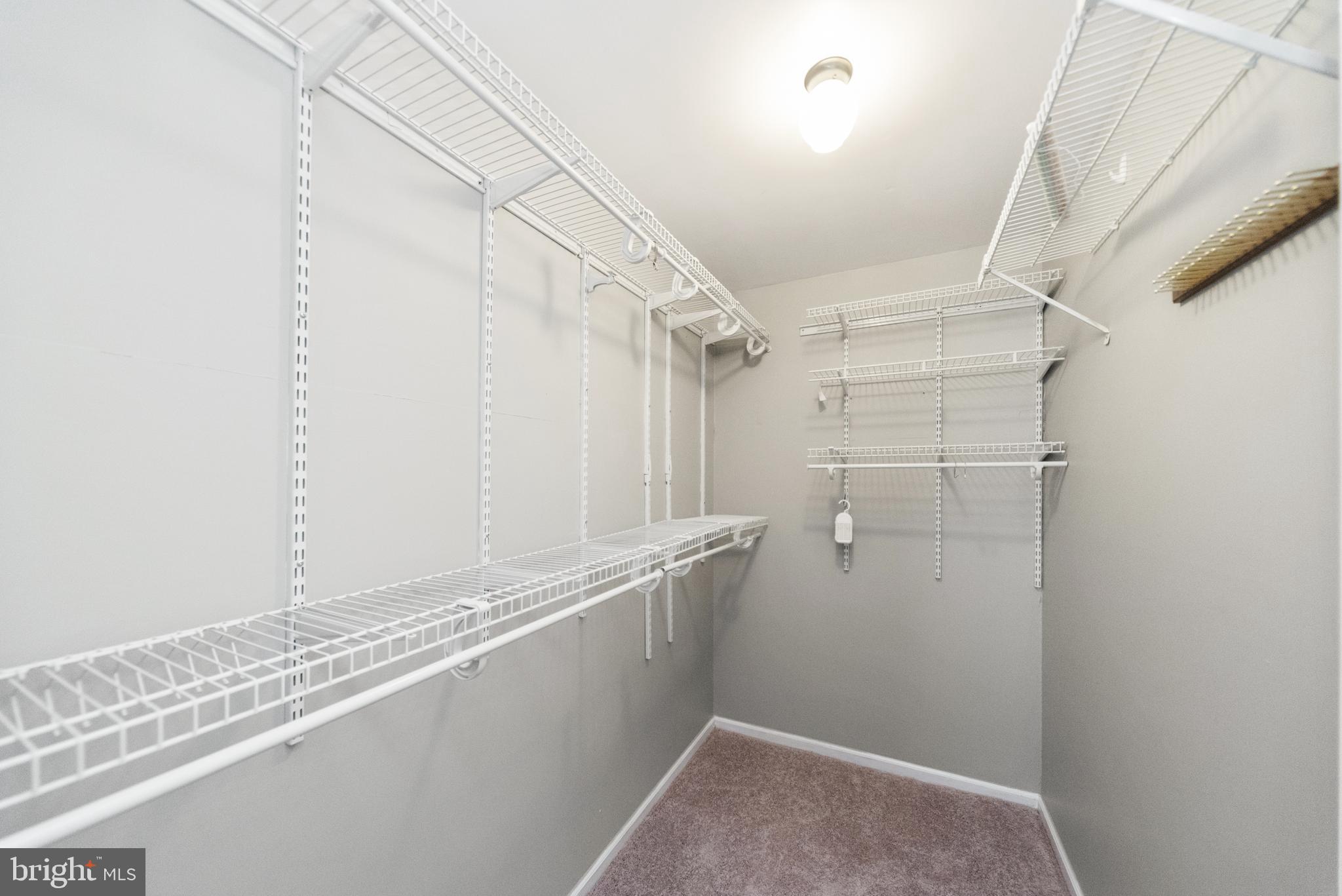 CASTLEMILL - Residential