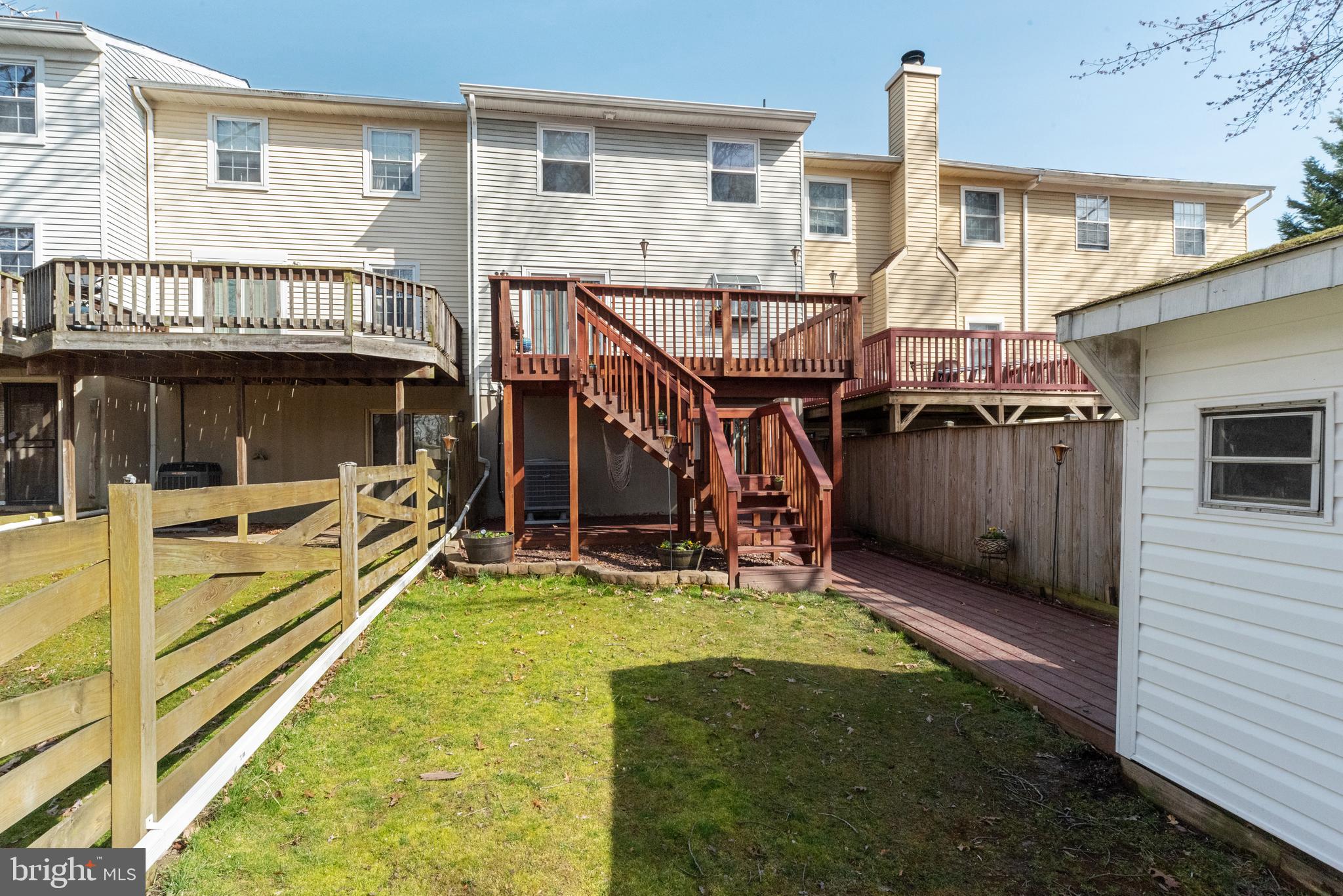 CASTLEMILL - Residential