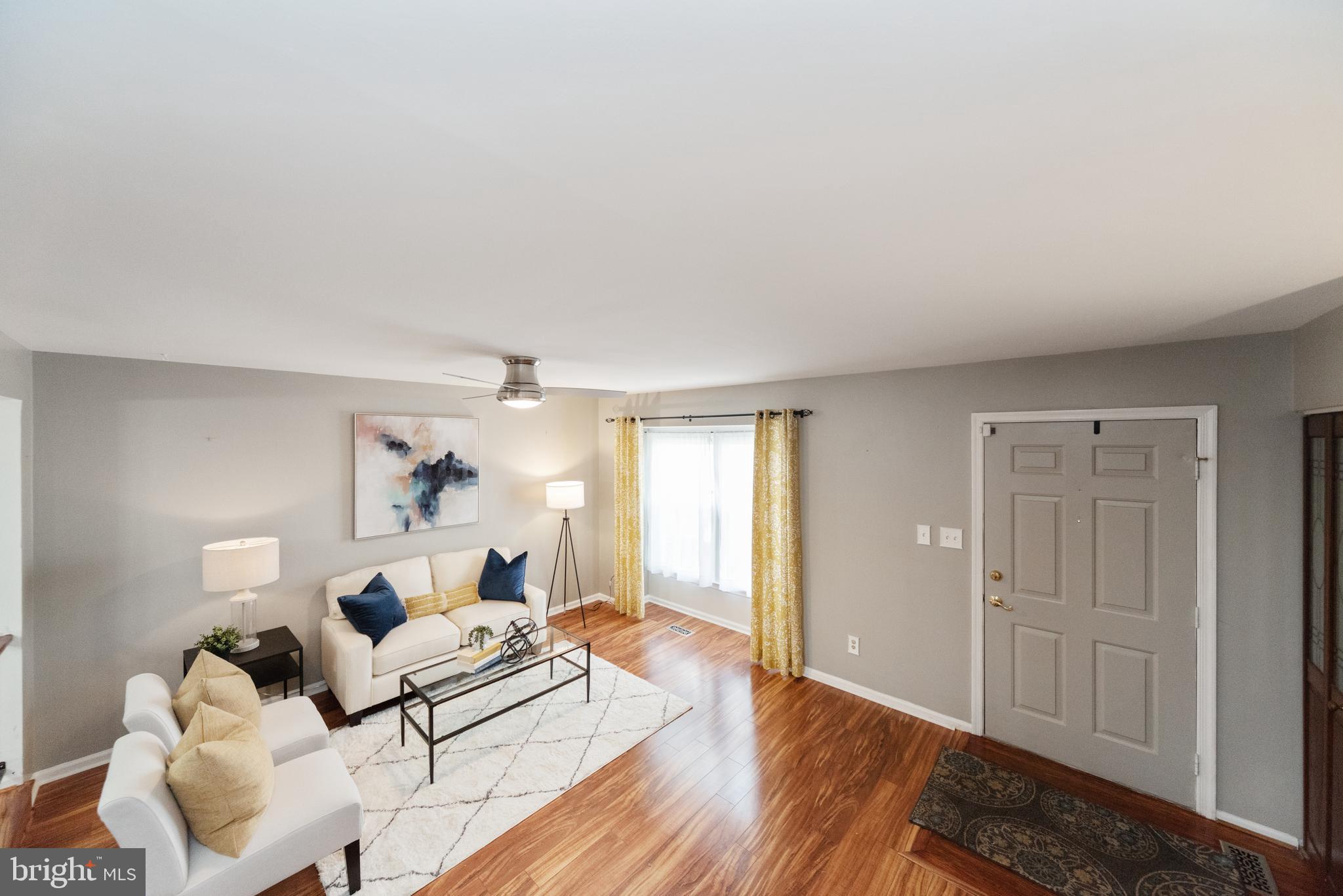 CASTLEMILL - Residential