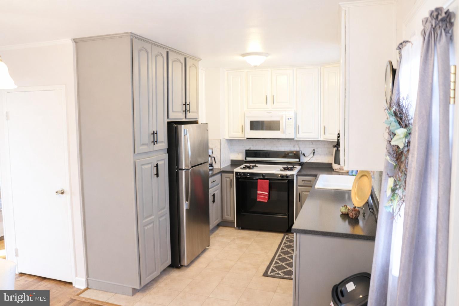 RODNEY VIL - Residential