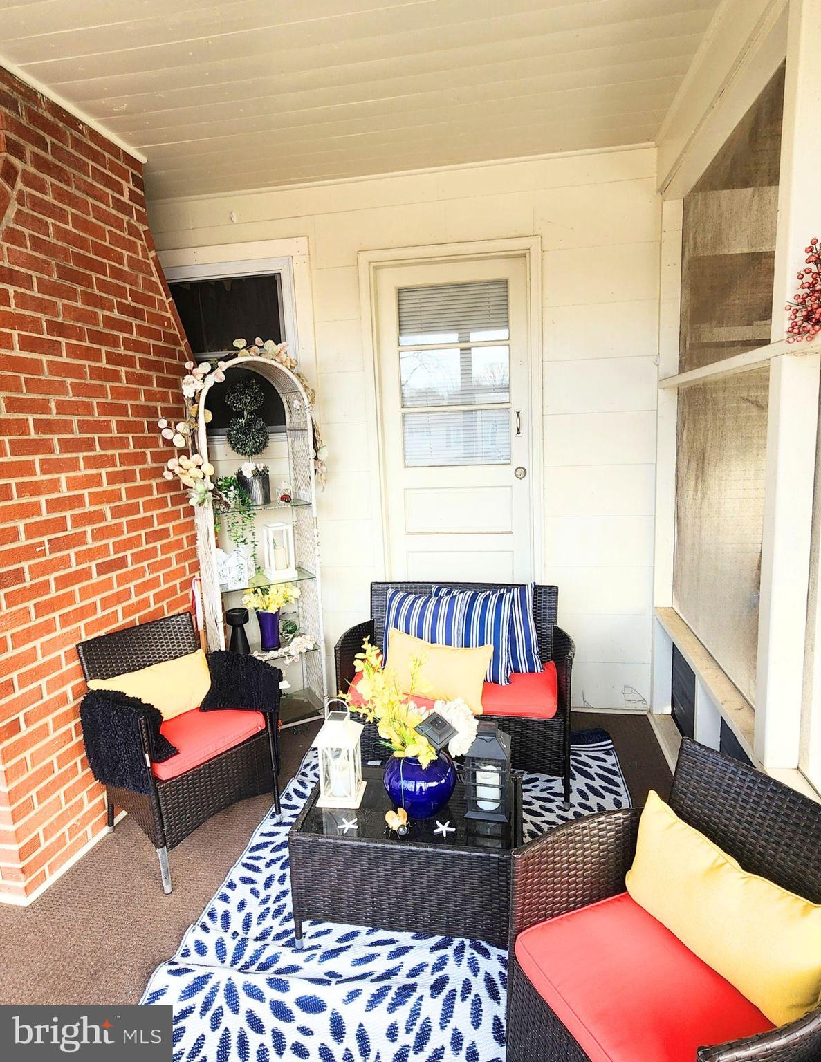 48 JOHN COLLINS CIRCLE