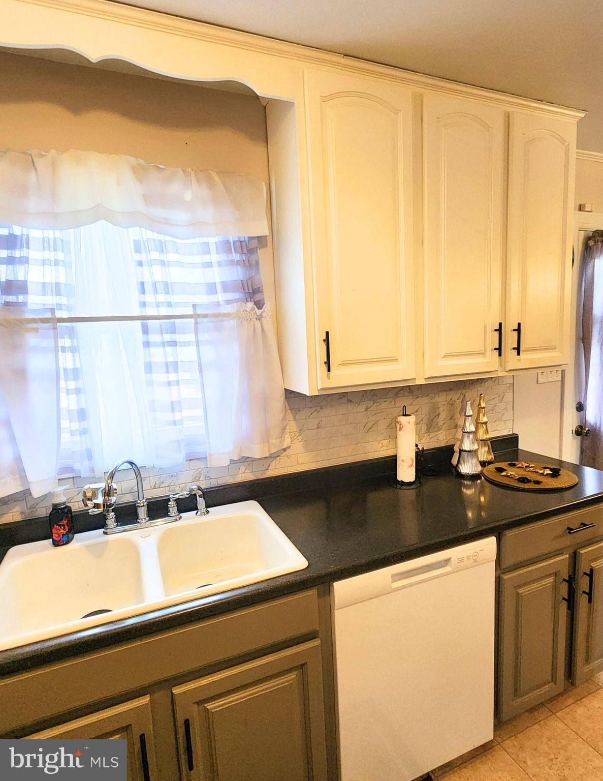 RODNEY VIL - Residential