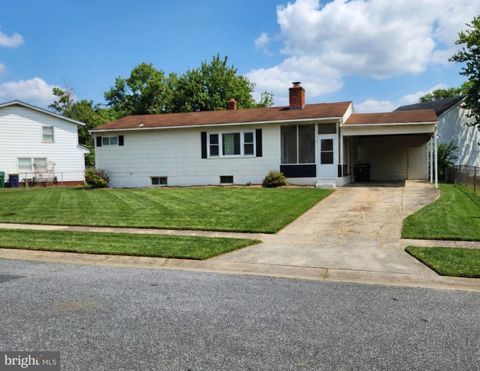 48 JOHN COLLINS CIRCLE DOVER DE 19904