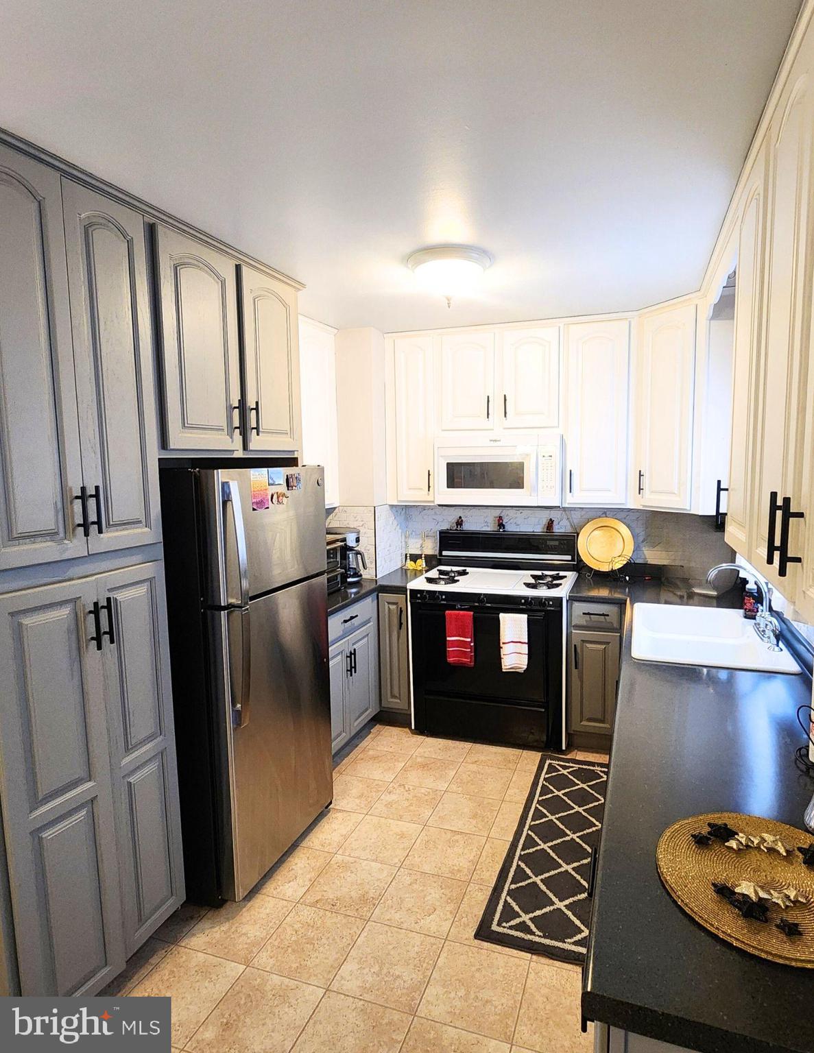 RODNEY VIL - Residential