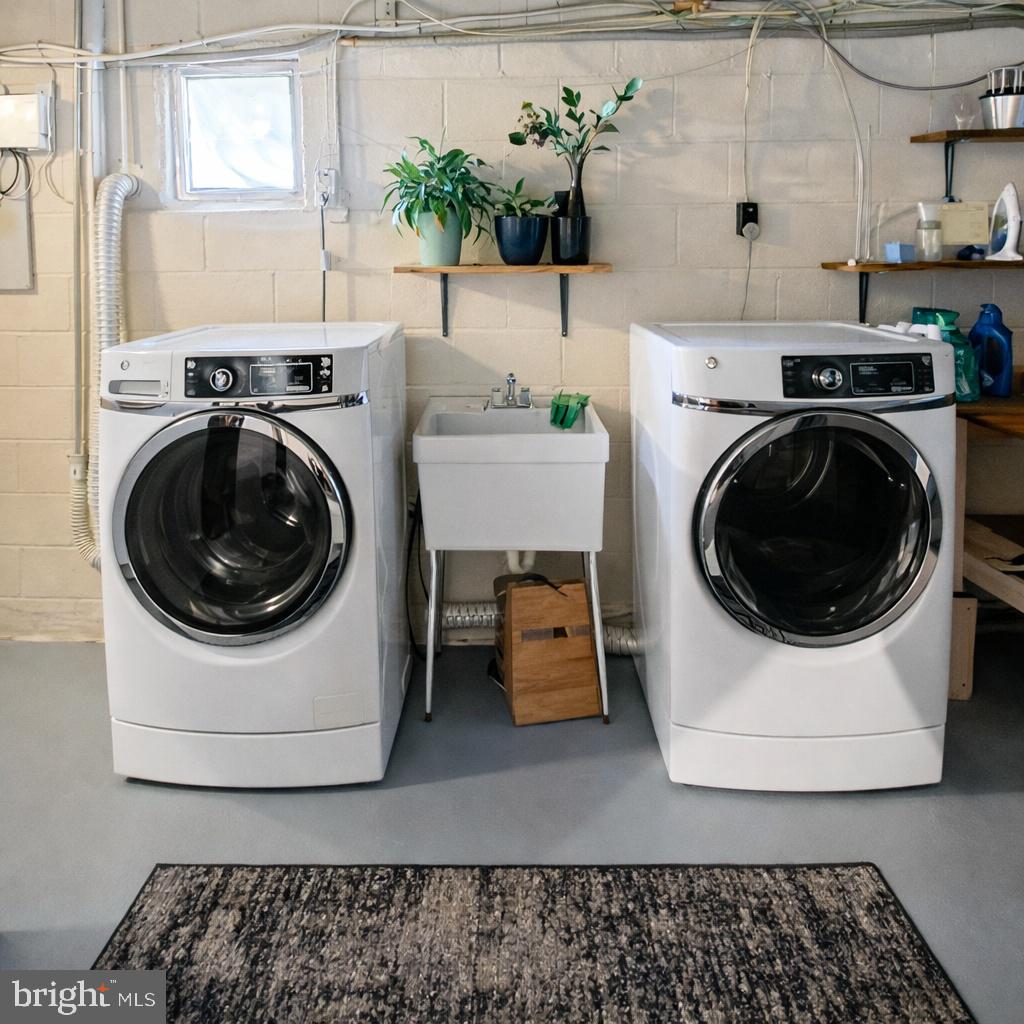 RODNEY VIL - Residential