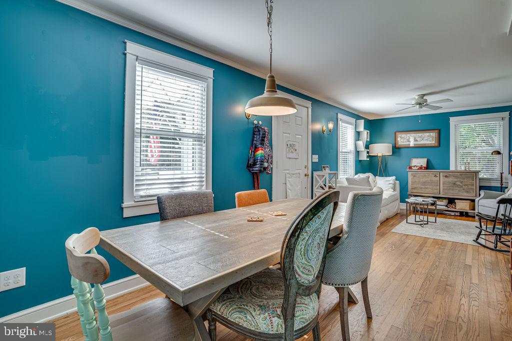 MEMORIAL HEIGHTS - Residential Lease