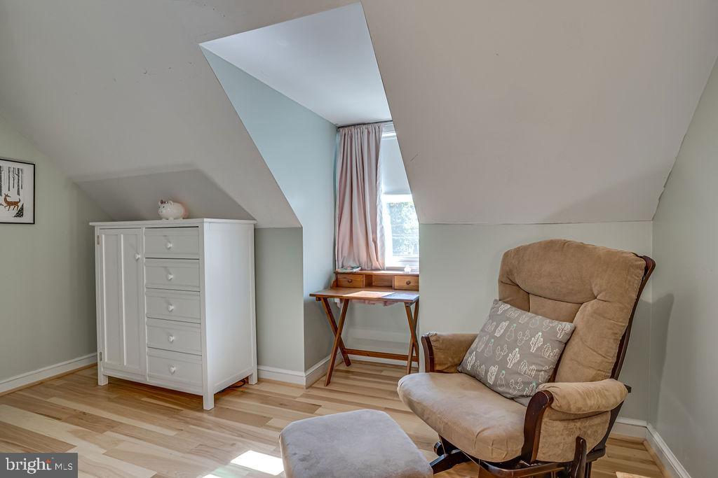 MEMORIAL HEIGHTS - Residential Lease