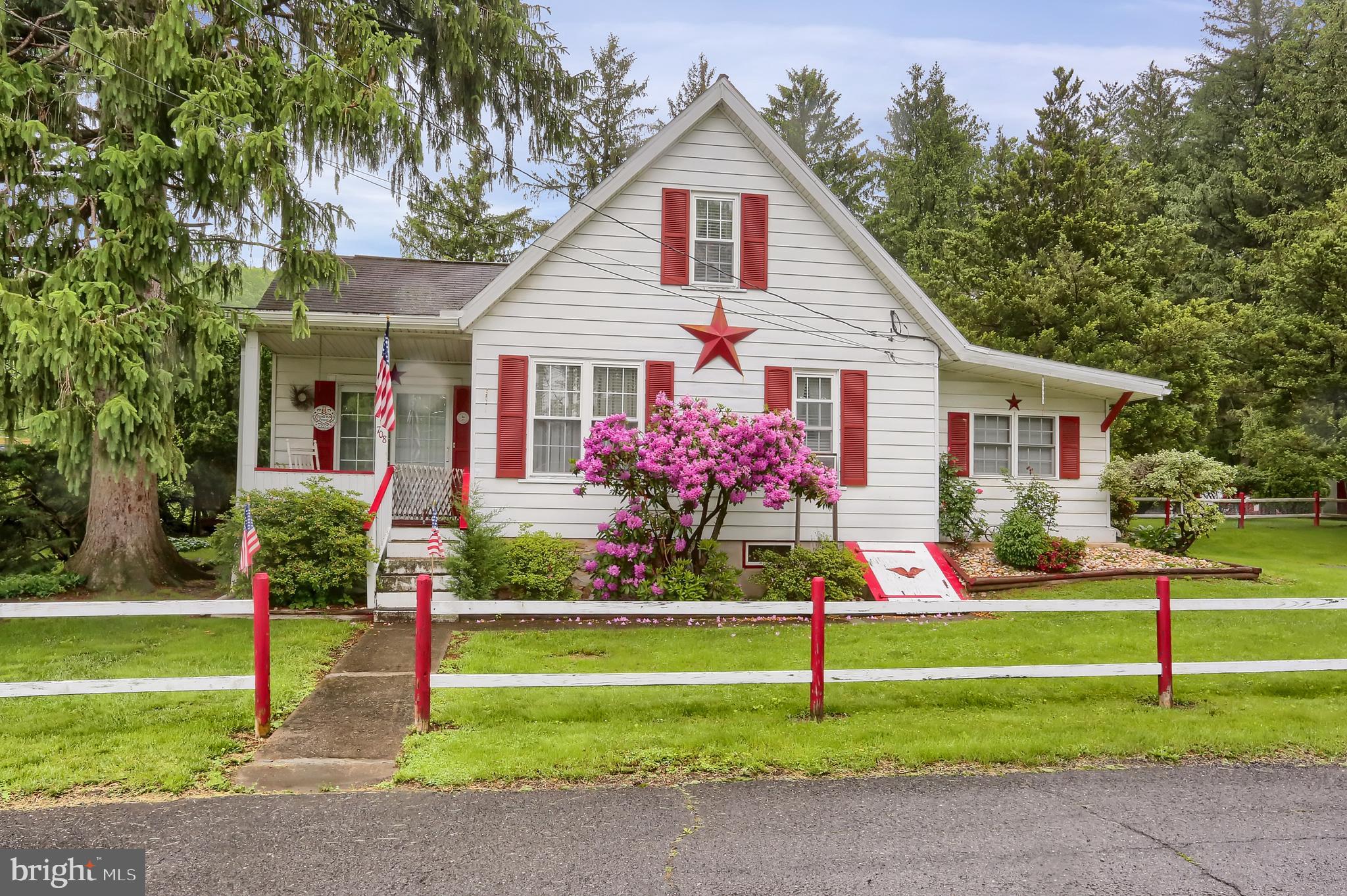 Nestled on a peaceful, quiet road, this unique & quaint 3-bedroom, 1.5-bath home offers the perfect blend of comfort, character, and natural beauty. Set on just under half an acre, the property is surrounded by mature trees and greenery, offering privacy and a tranquil atmosphere.
Step inside to find a warm and welcoming interior featuring an eat-in kitchen with included appliances, ideal for casual meals and family gatherings. Multiple sliding glass doors and a sunroom bring the outdoors in, flooding the home with natural light and providing serene views of the surrounding landscape.
The main level includes two cozy bedrooms and a full & half bath, while an additional bedroom upstairs offers flexible space for guests, a home office, or a quiet retreat. Enjoy the peace of mind that comes with a newer oil tank and furnace, ensuring reliable and efficient heating during the cooler months.
Whether you're sipping coffee in the sunroom, enjoying the spacious yard, or simply relaxing in the quiet comfort of your home, this property is a true hidden gem.