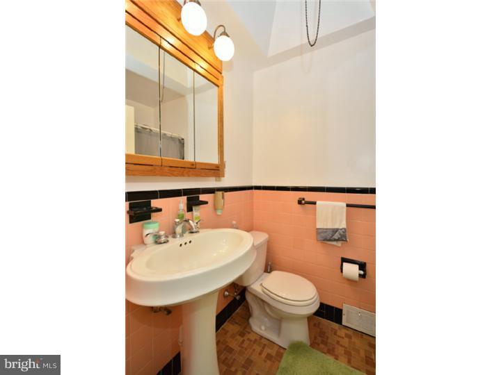 RHAWNHURST - Residential