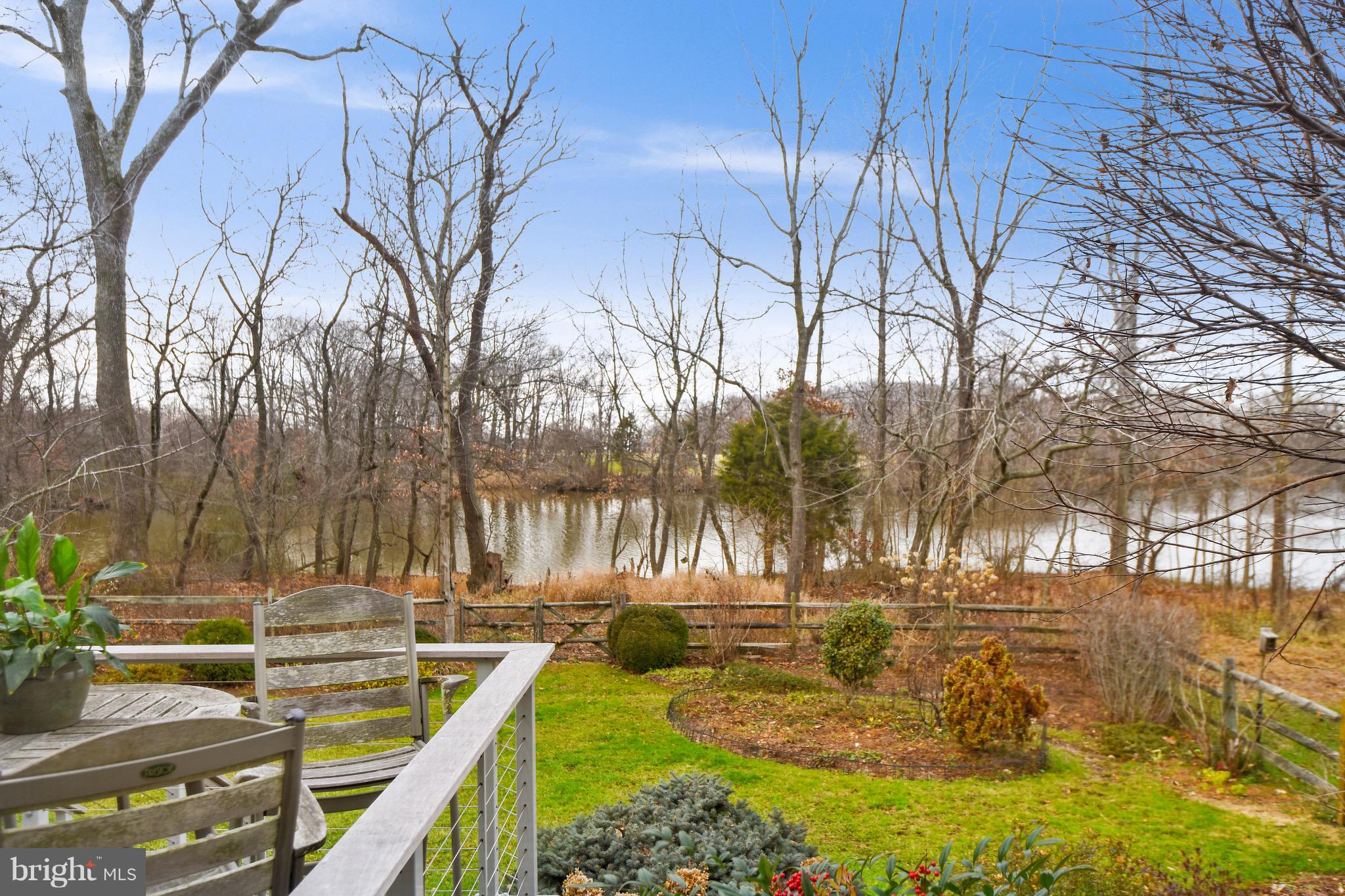 QUEENSTOWN HARBOR - Residential
