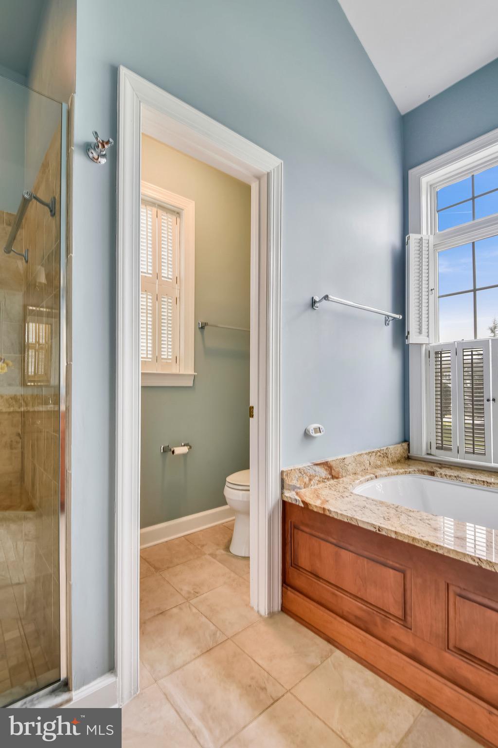 QUEENSTOWN HARBOR - Residential