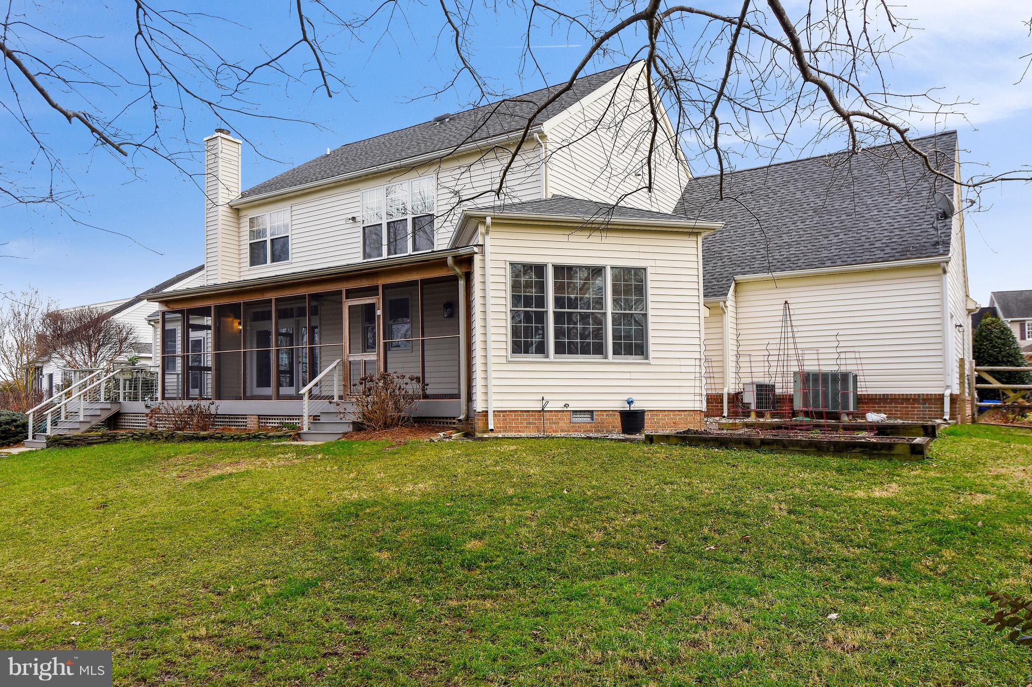 QUEENSTOWN HARBOR - Residential