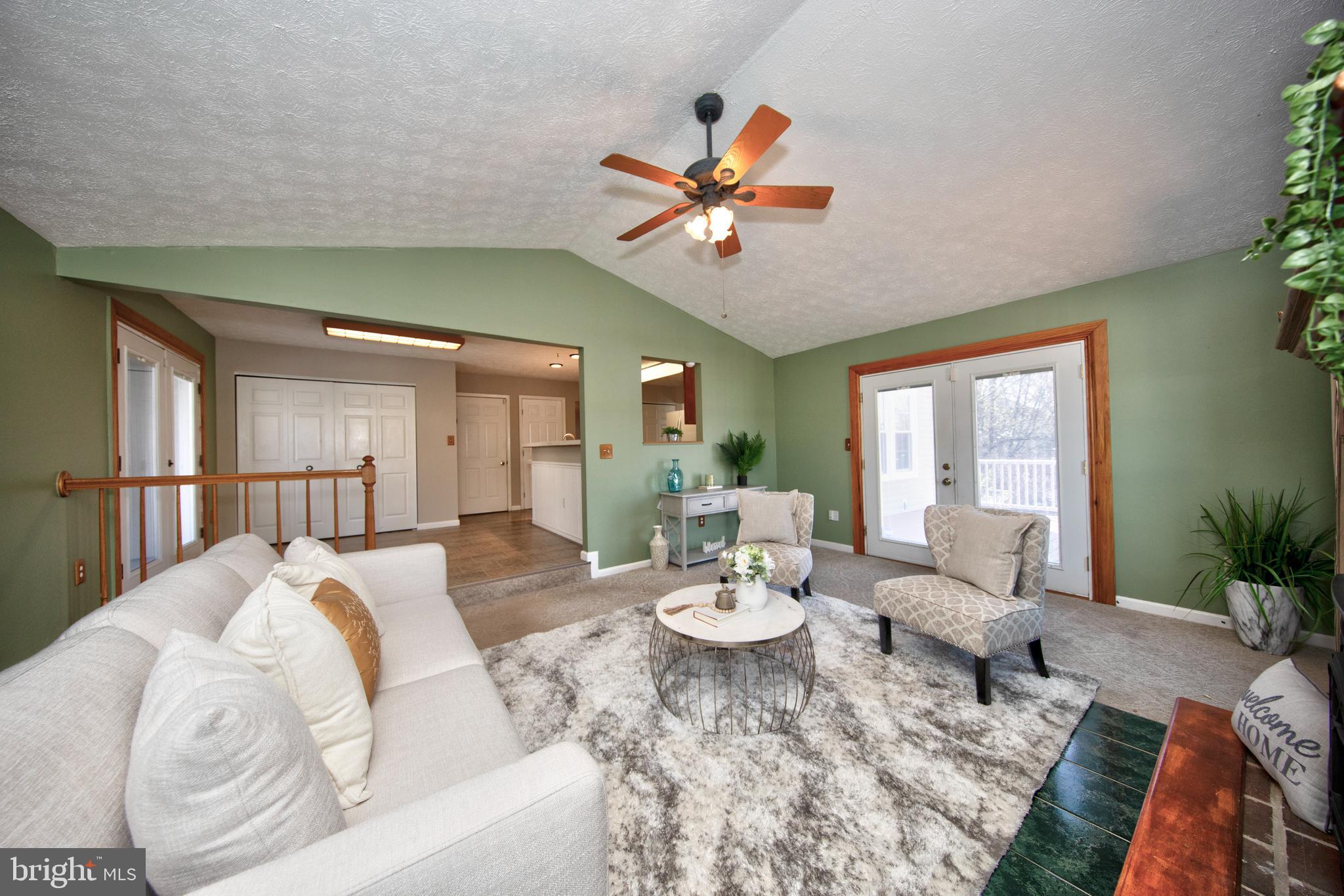 SINGER WOODS - Residential