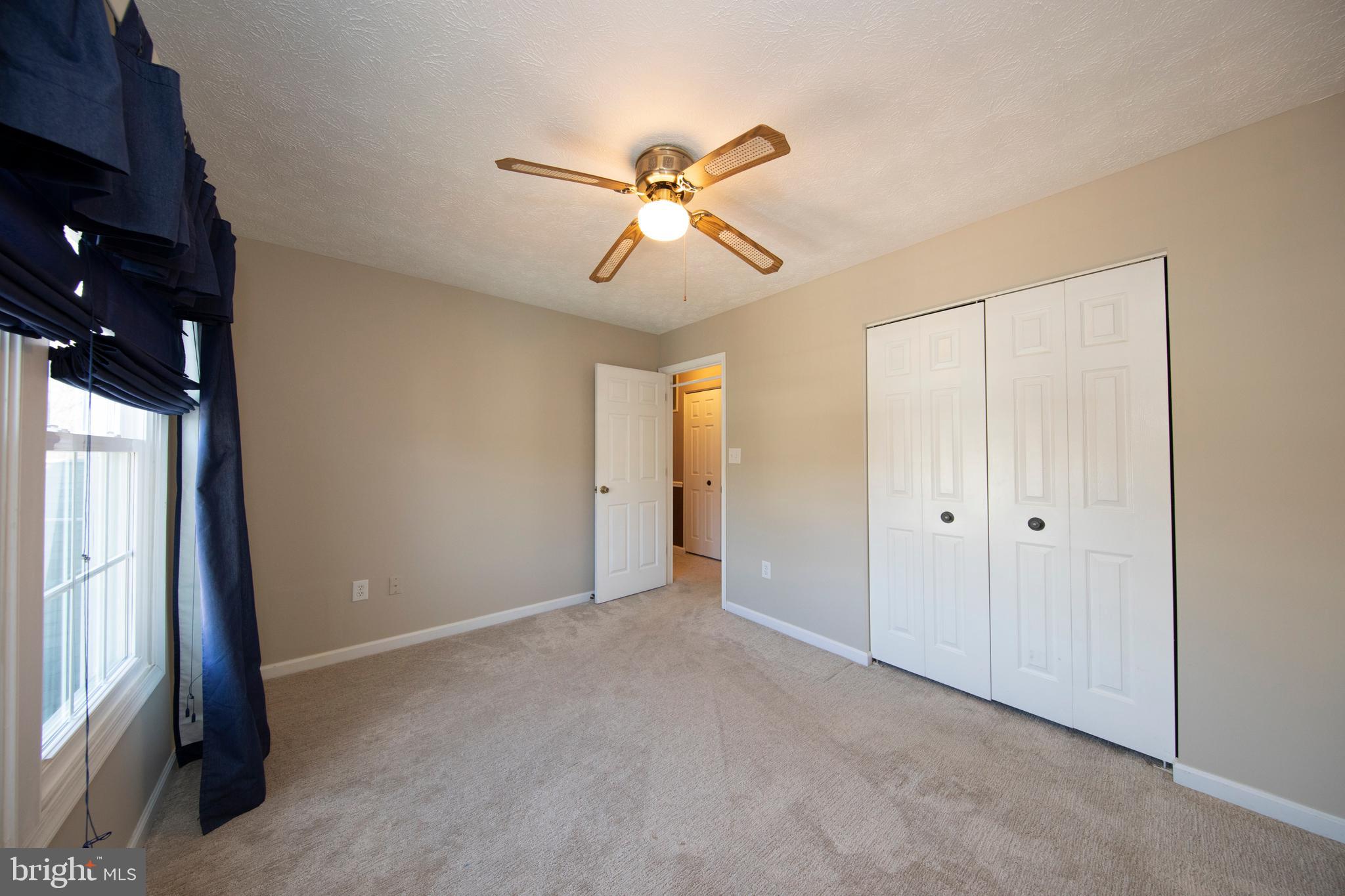 SINGER WOODS - Residential