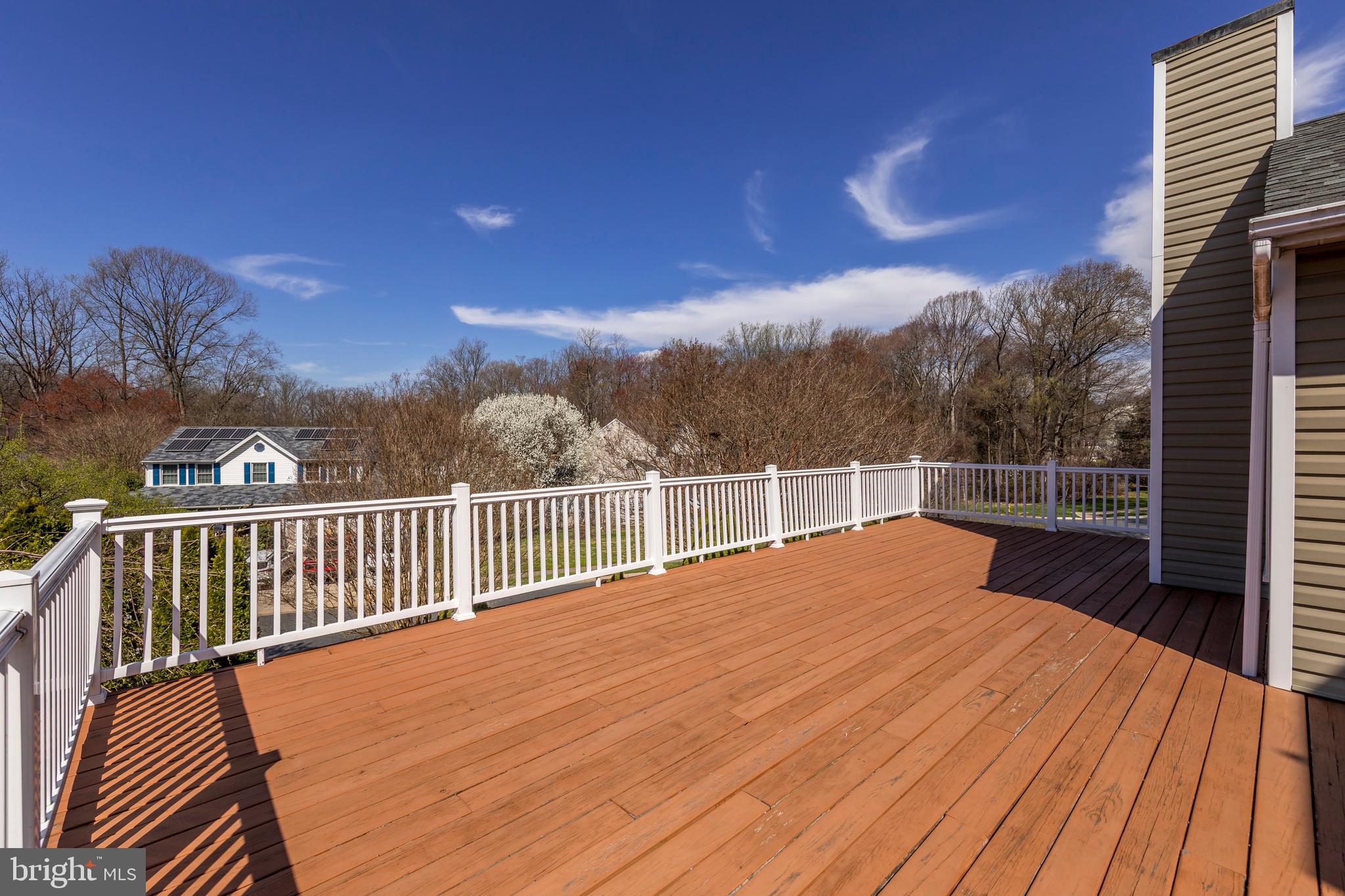 SINGER WOODS - Residential