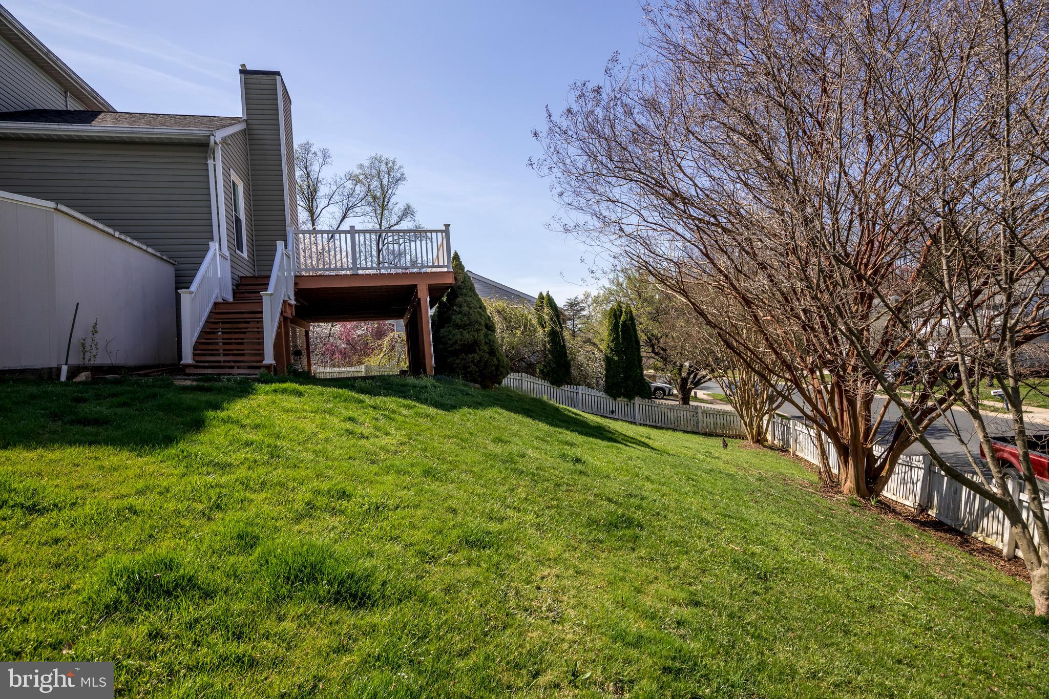 SINGER WOODS - Residential