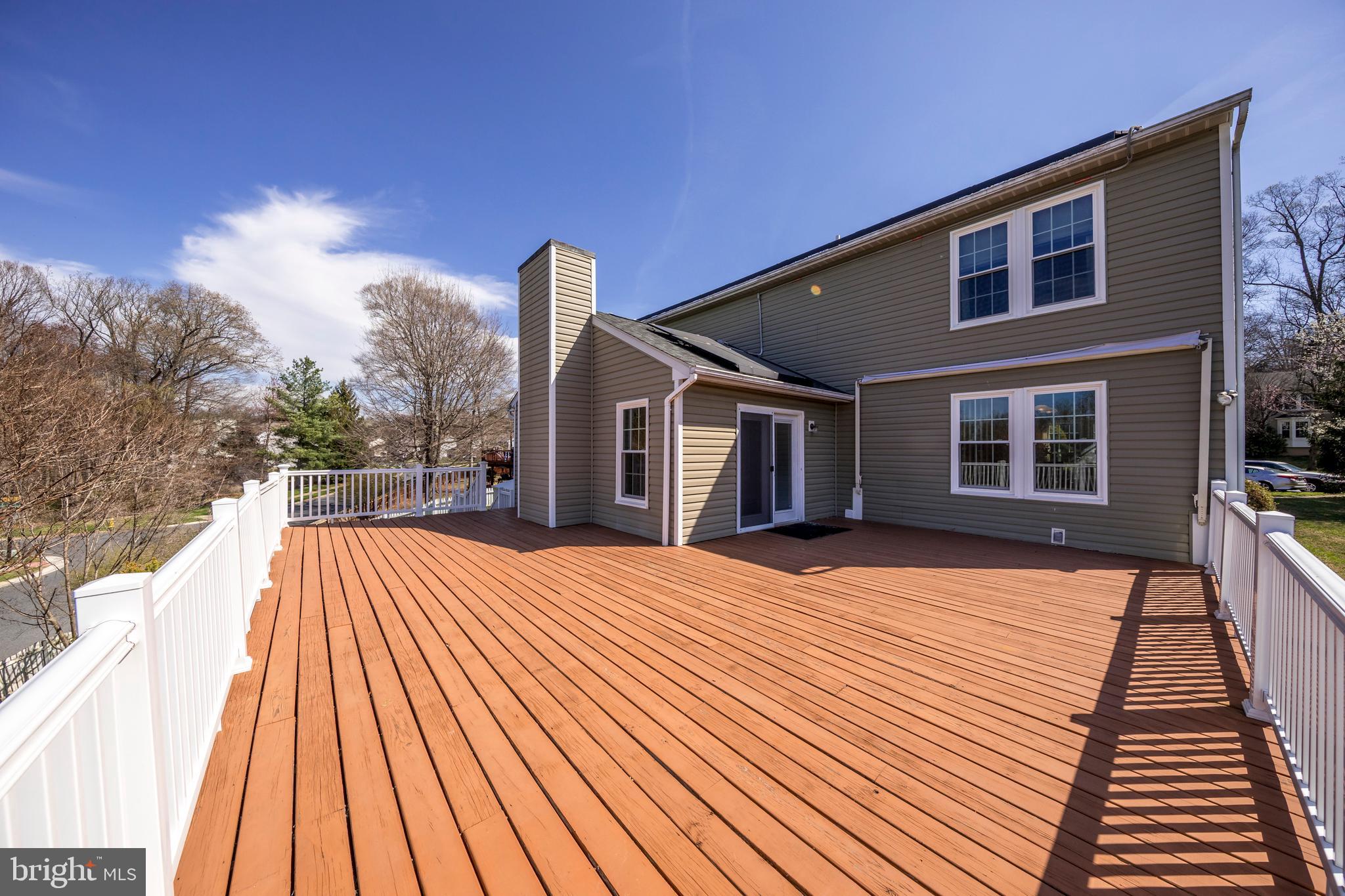 SINGER WOODS - Residential