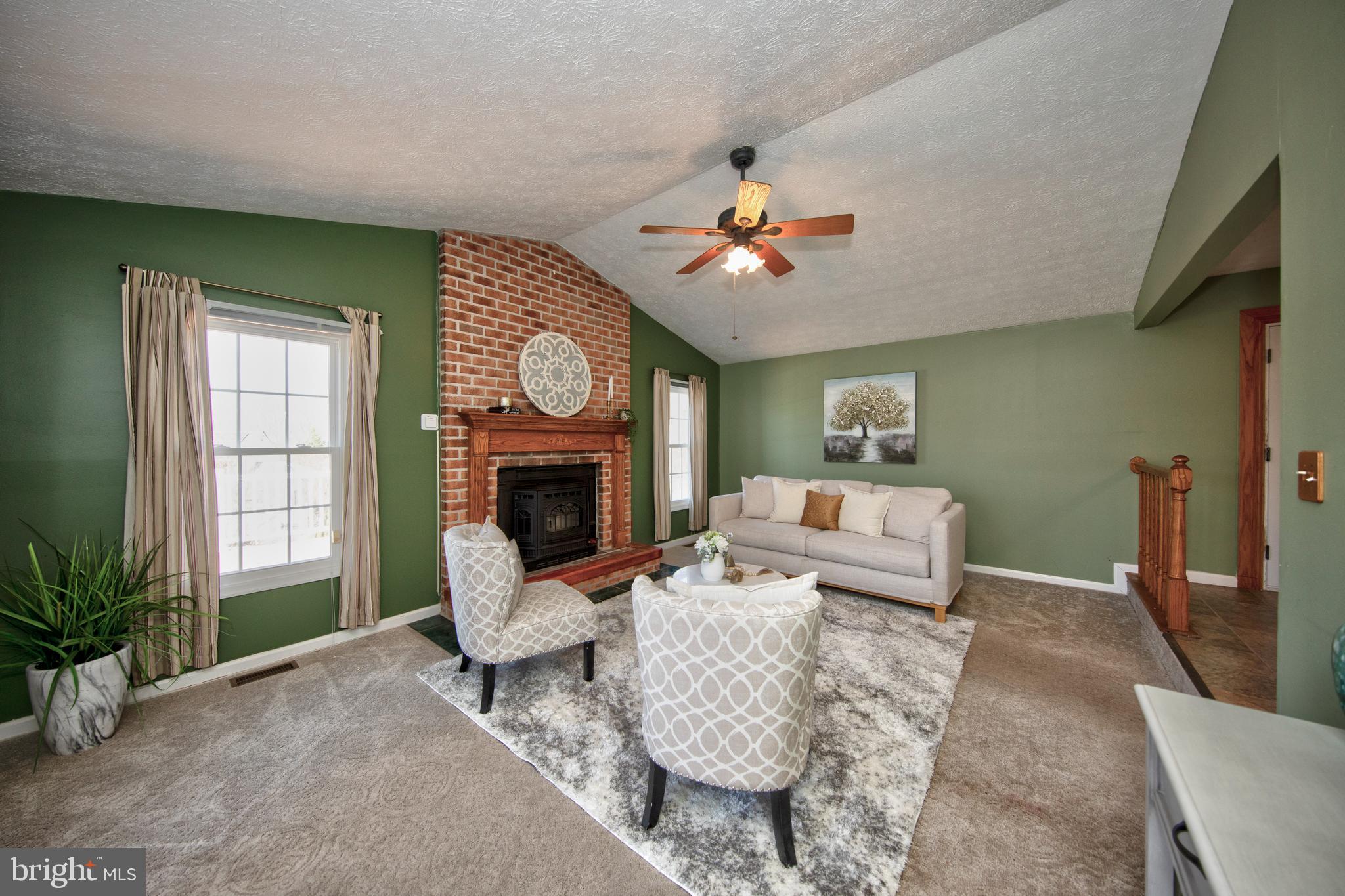 SINGER WOODS - Residential