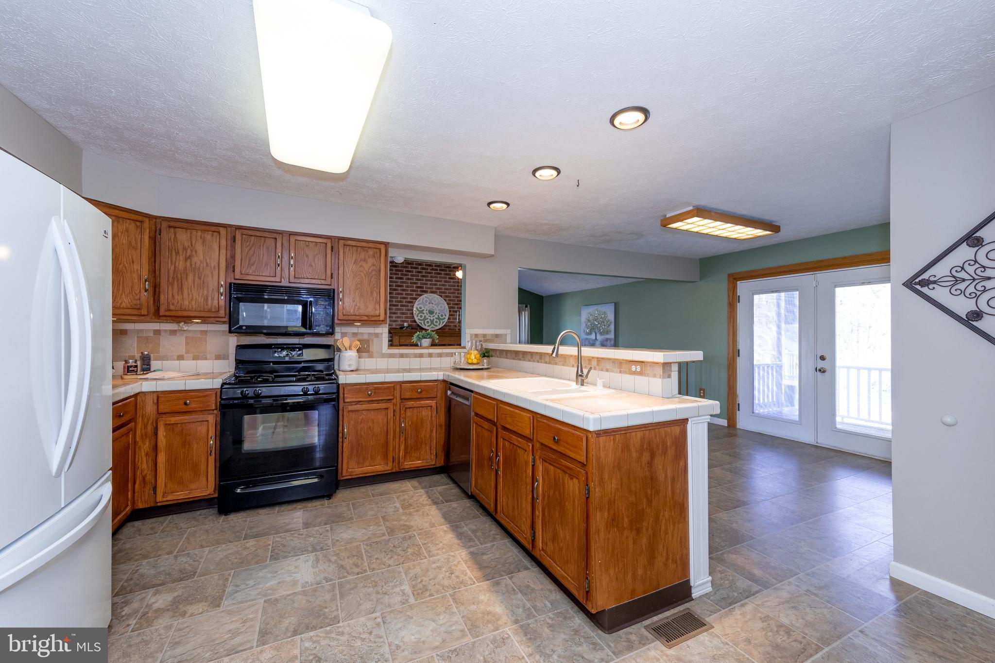 SINGER WOODS - Residential