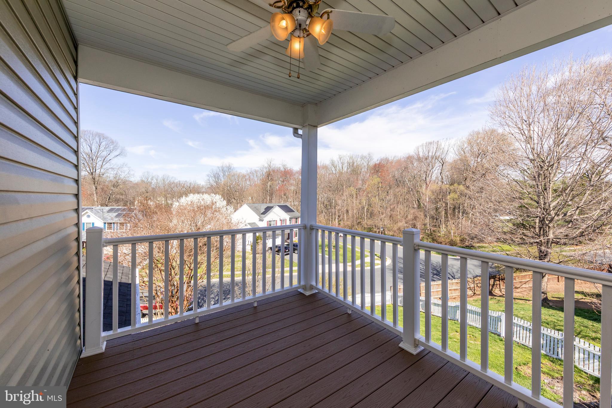 SINGER WOODS - Residential