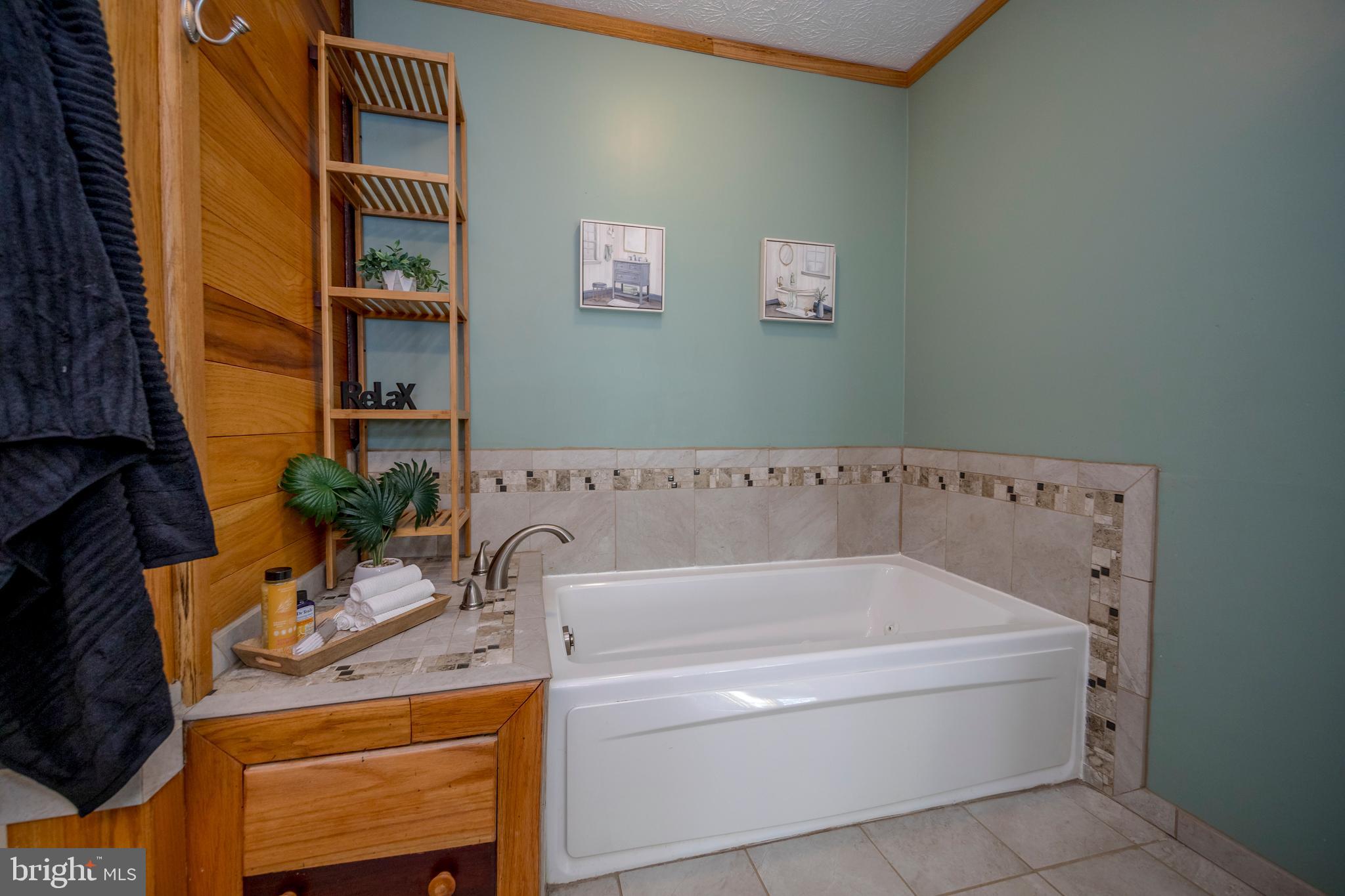 SINGER WOODS - Residential