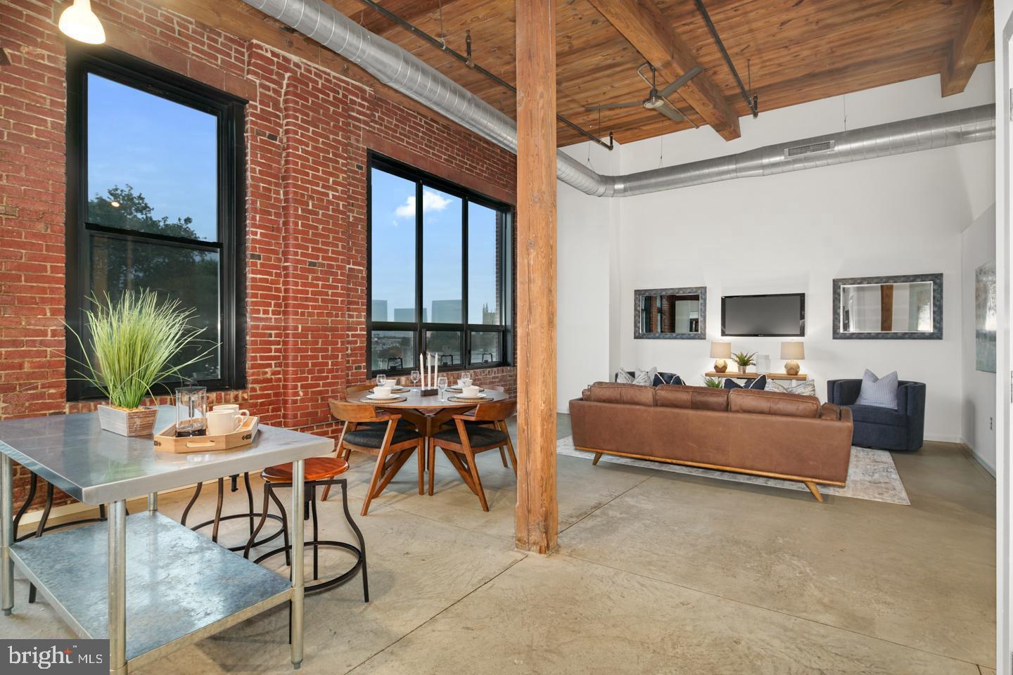 FISHTOWN - Residential