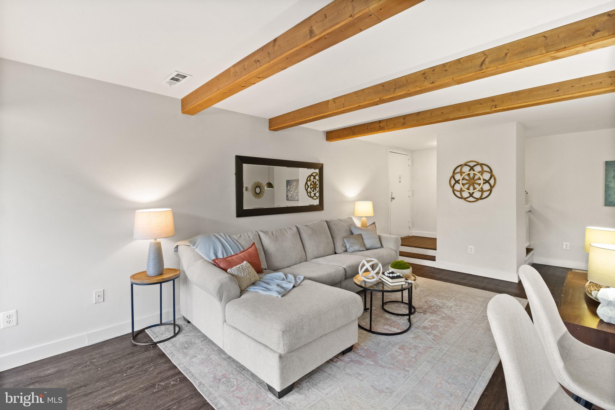 11240 CHESTNUT GROVE SQUARE 358