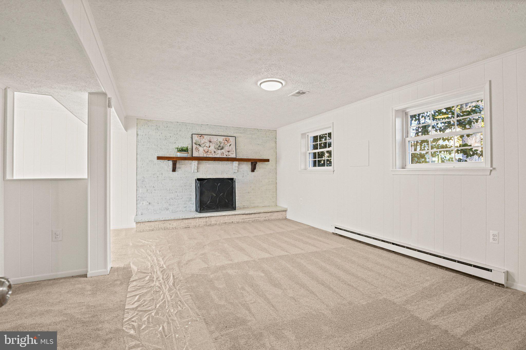 STERLING - Residential