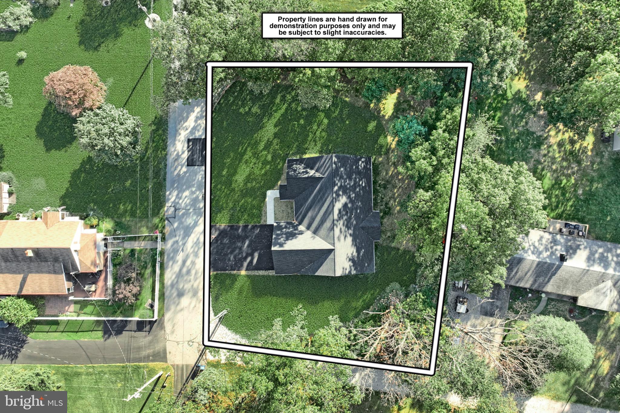 RED LION - Residential