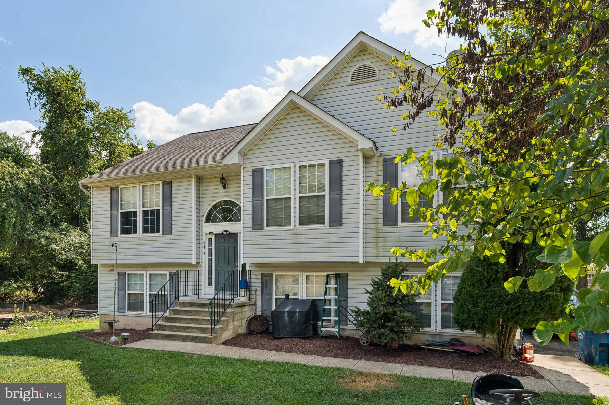 CLIFFTON ON THE POTOMAC - Residential