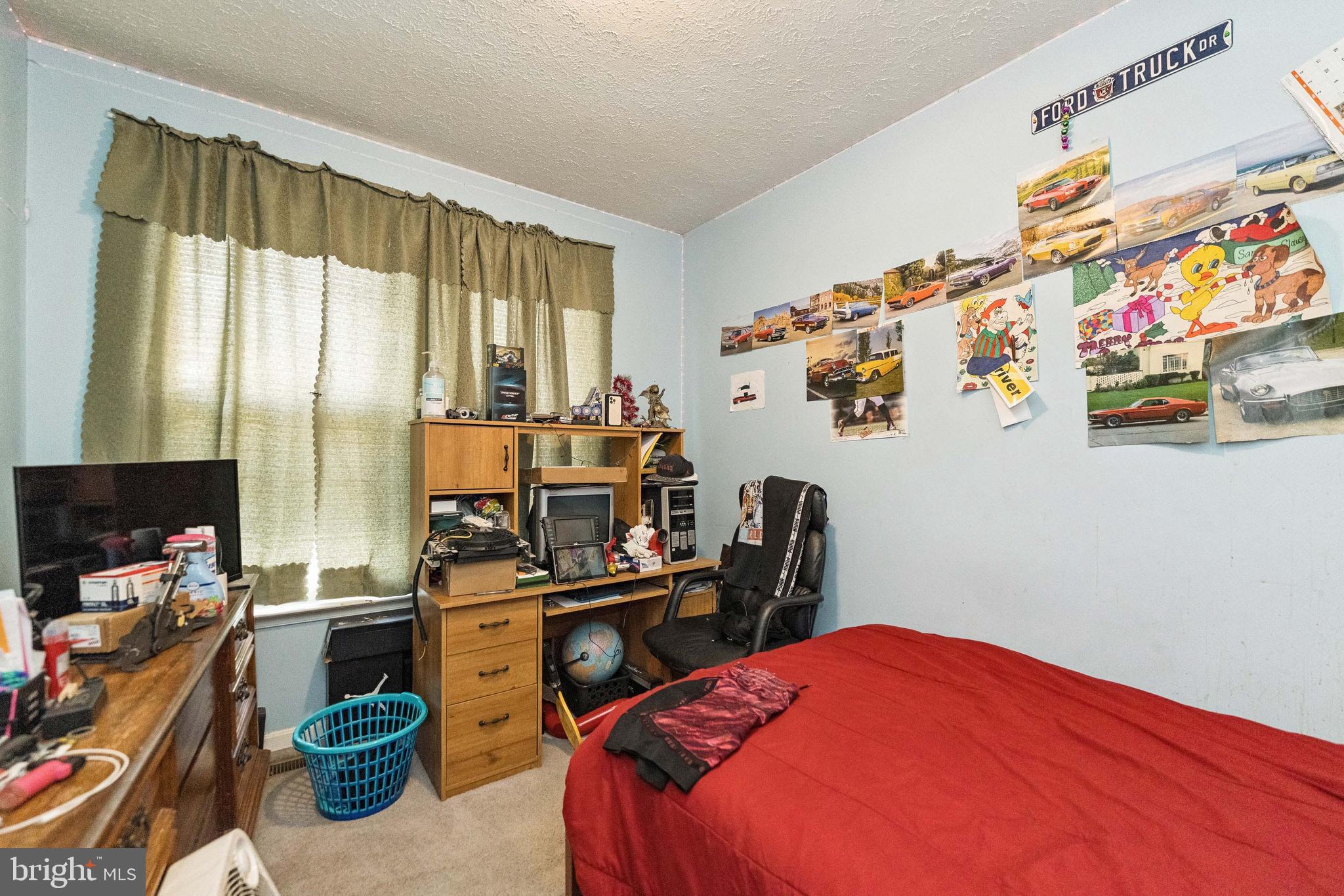 CLIFFTON ON THE POTOMAC - Residential