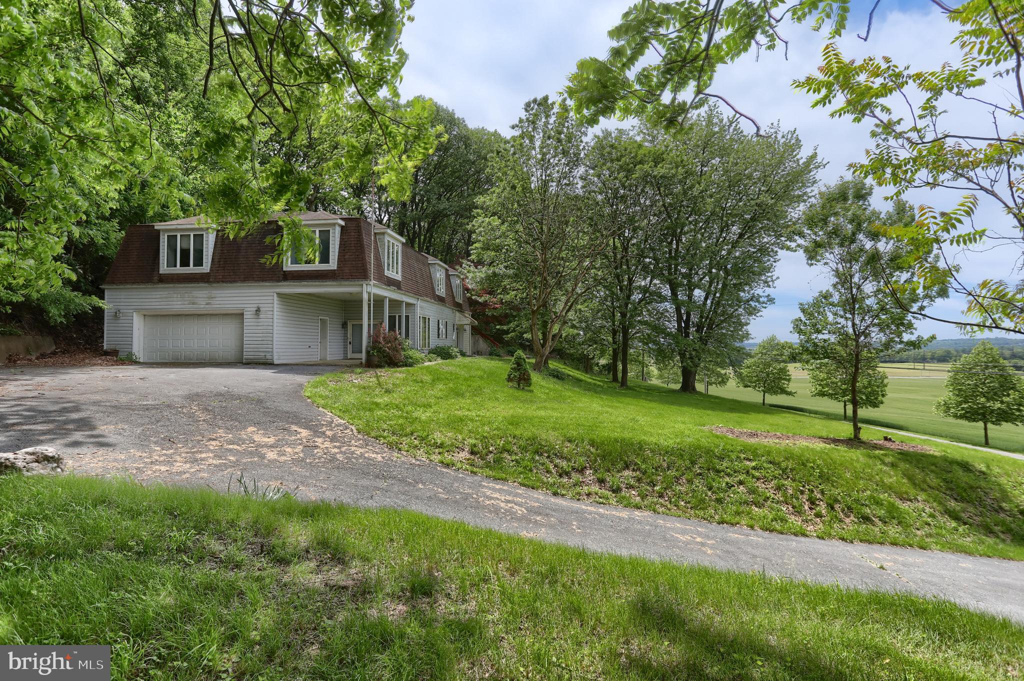 1236 WOOD ROAD