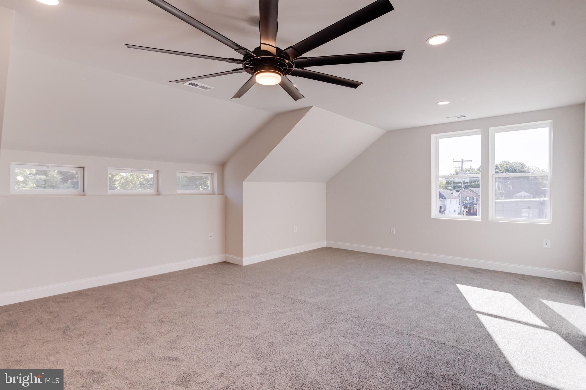 NORTH EAST - Residential