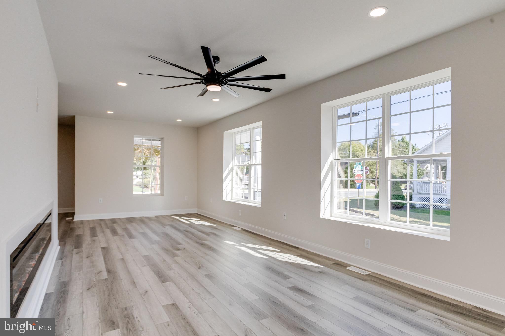 NORTH EAST - Residential