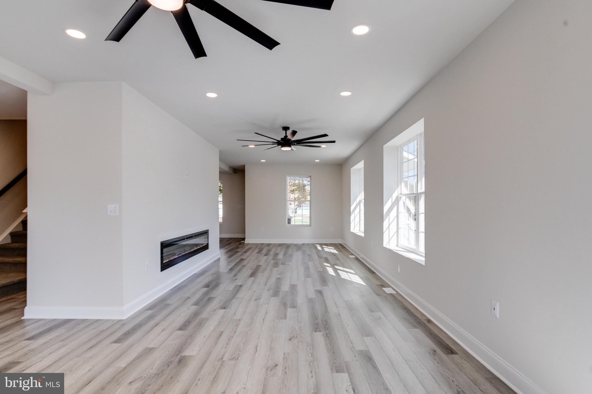 NORTH EAST - Residential